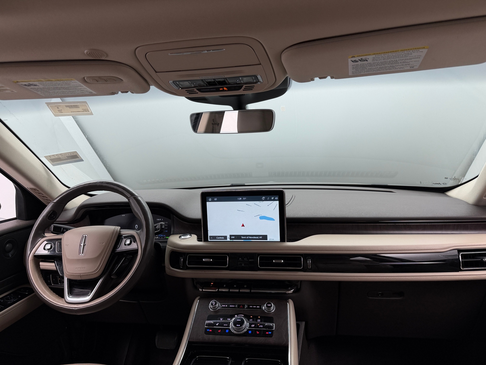 Thumbnail: 2021 Lincoln Aviator - 2