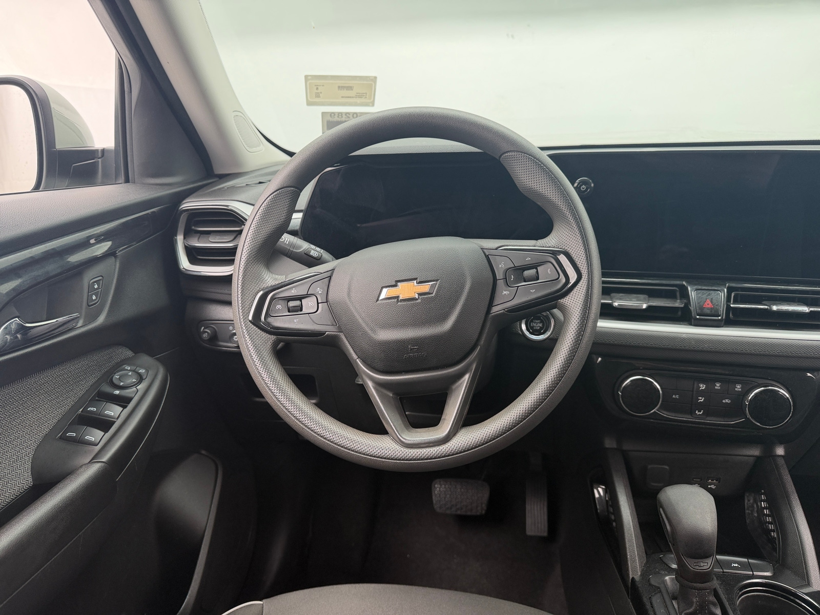 Thumbnail: 2025 Chevrolet TrailBlazer - 5