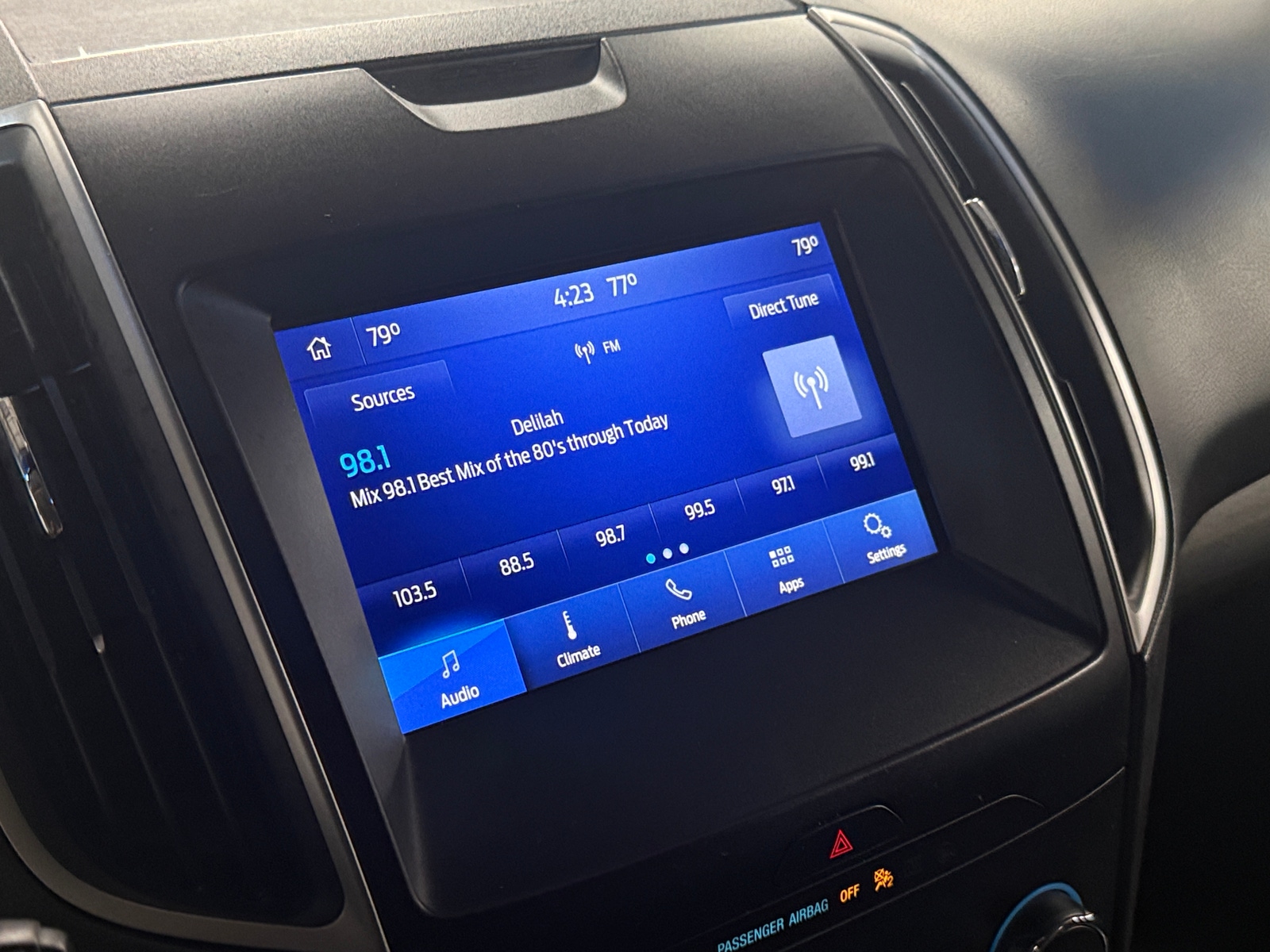 Thumbnail: 2020 Ford Edge - 3