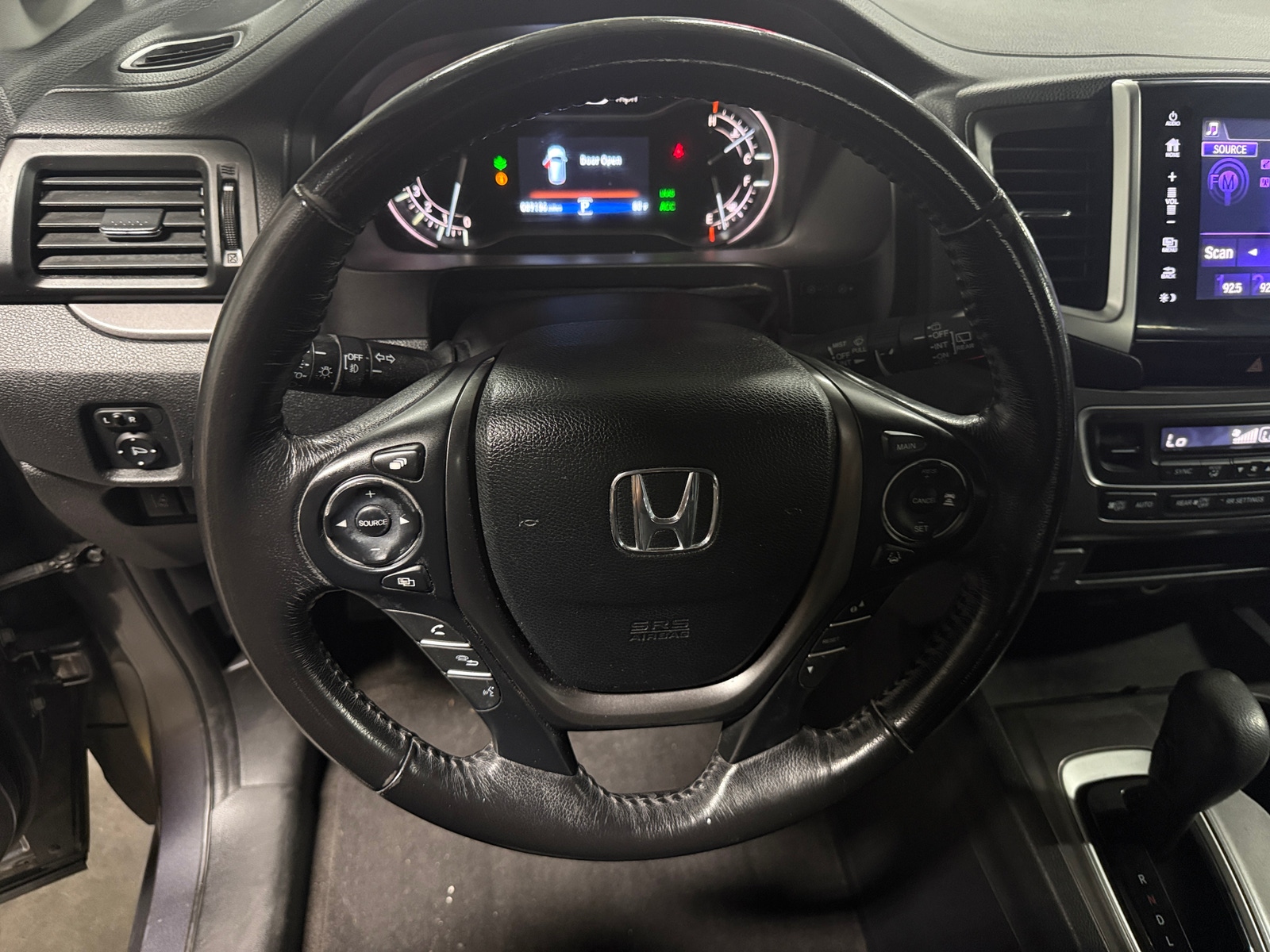 Thumbnail: 2018 Honda Pilot - 4