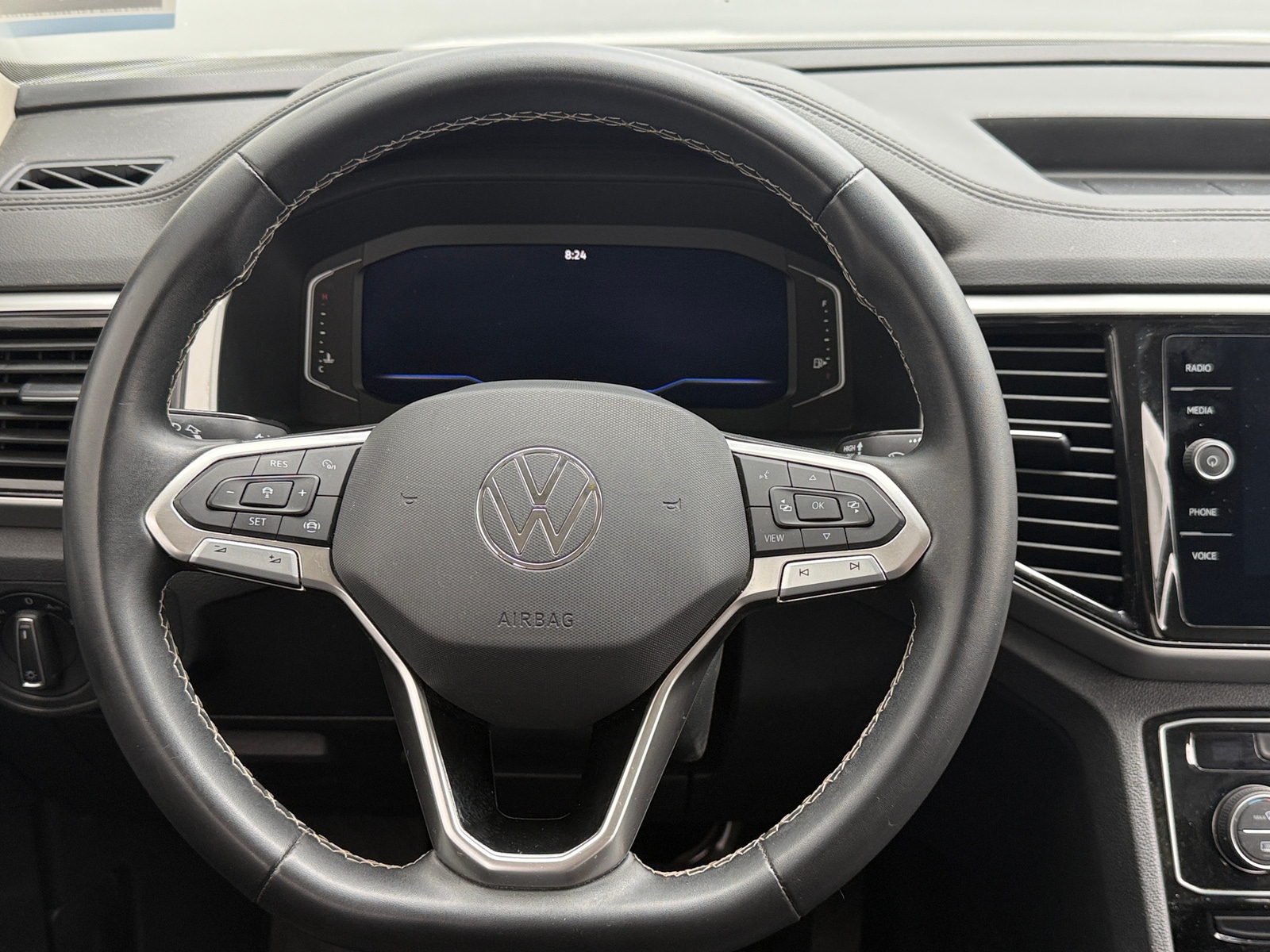 Thumbnail: 2023 Volkswagen Atlas - 5