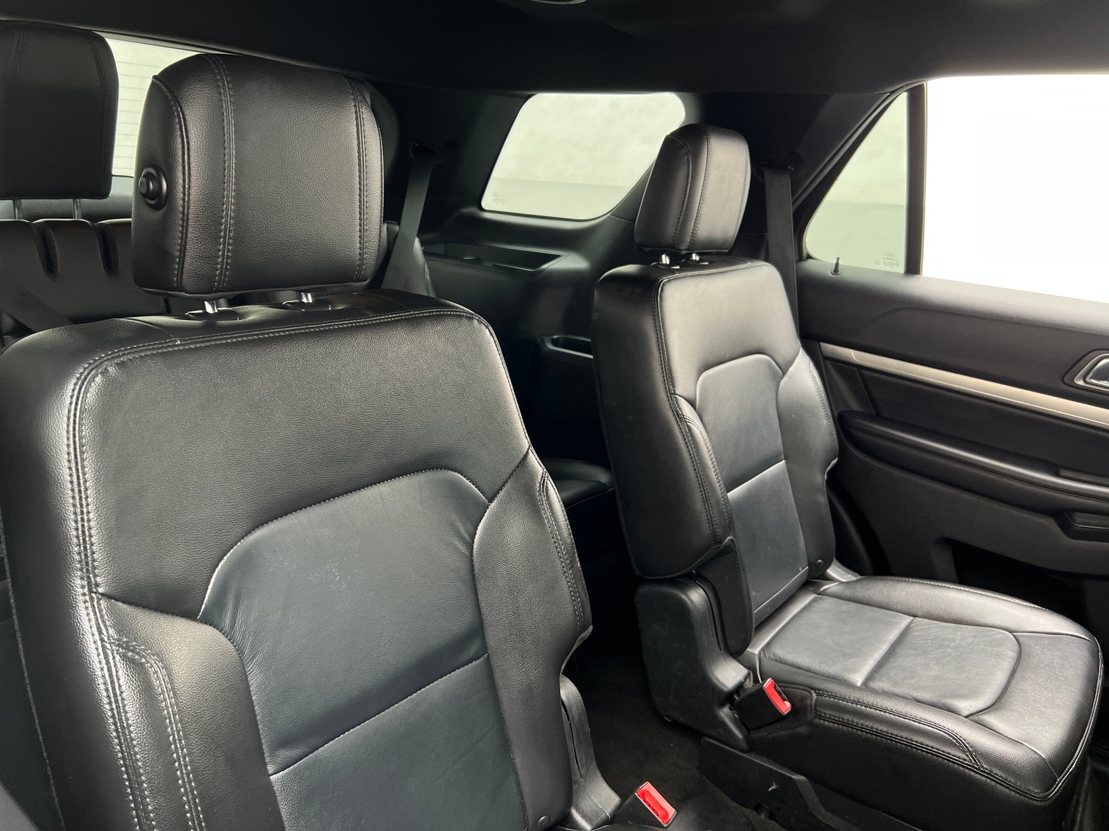 Thumbnail: 2018 Ford Explorer - 5