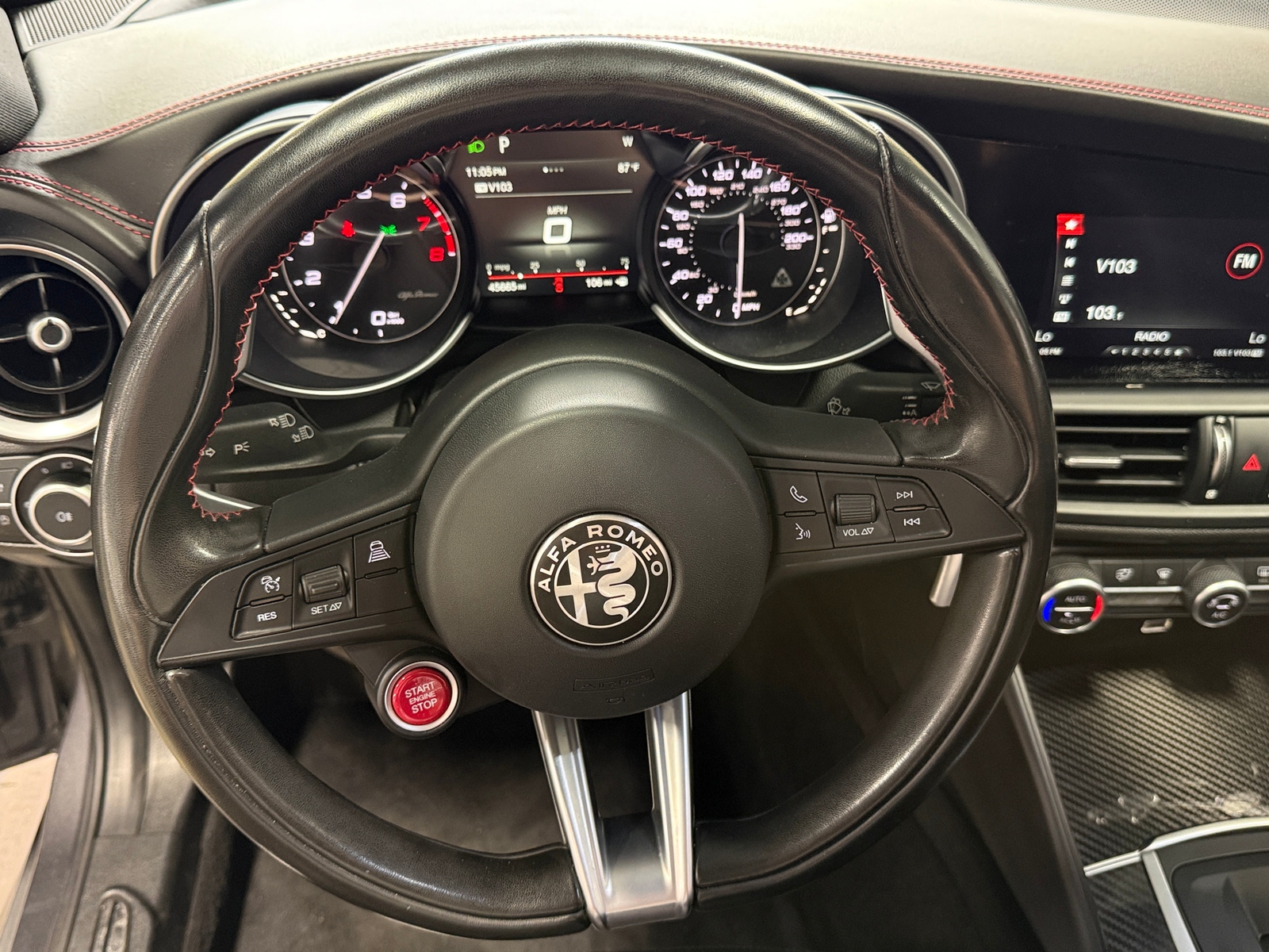 Thumbnail: 2019 Alfa Romeo Giulia - 4