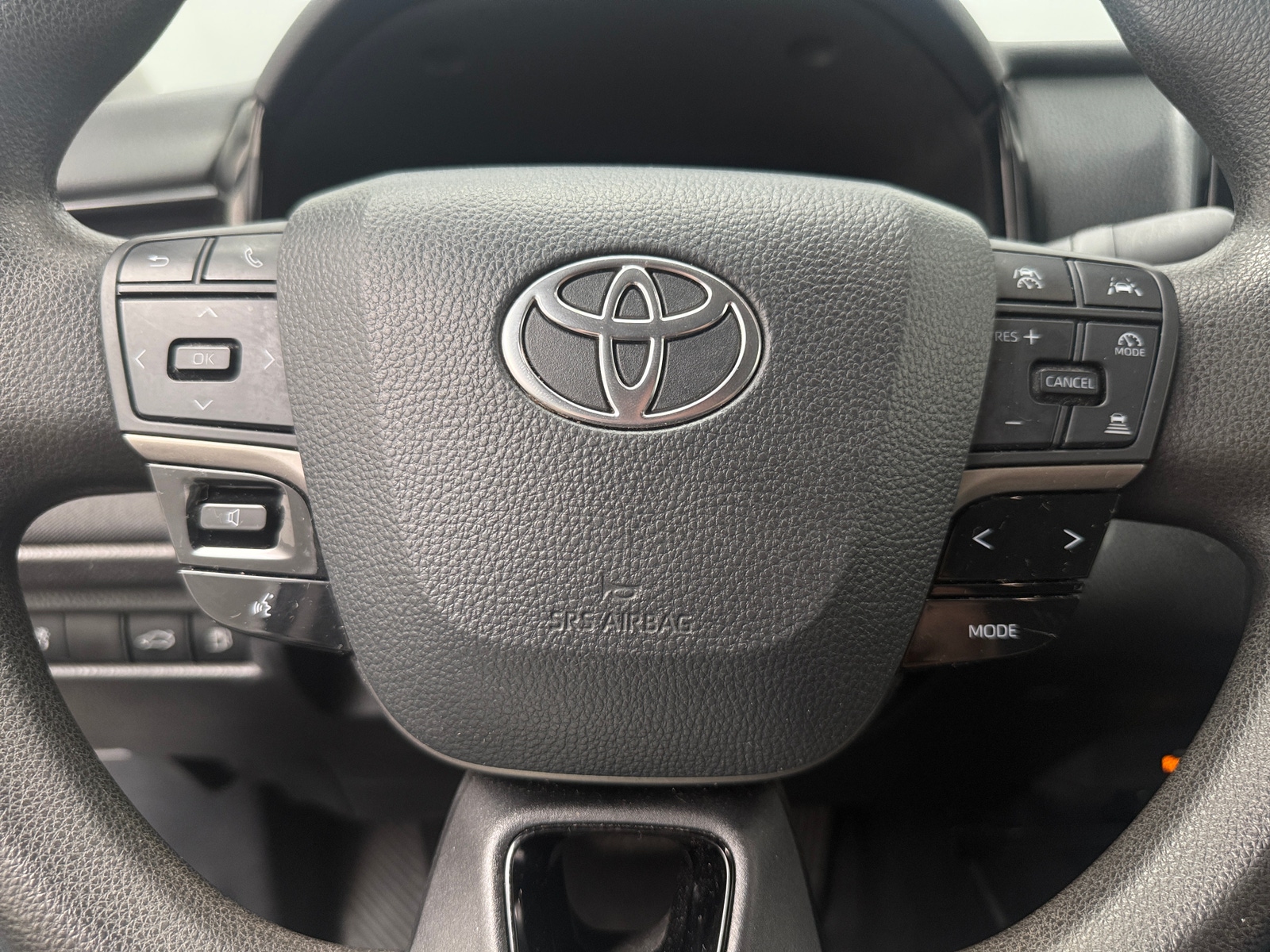 Thumbnail: 2025 Toyota Camry - 5