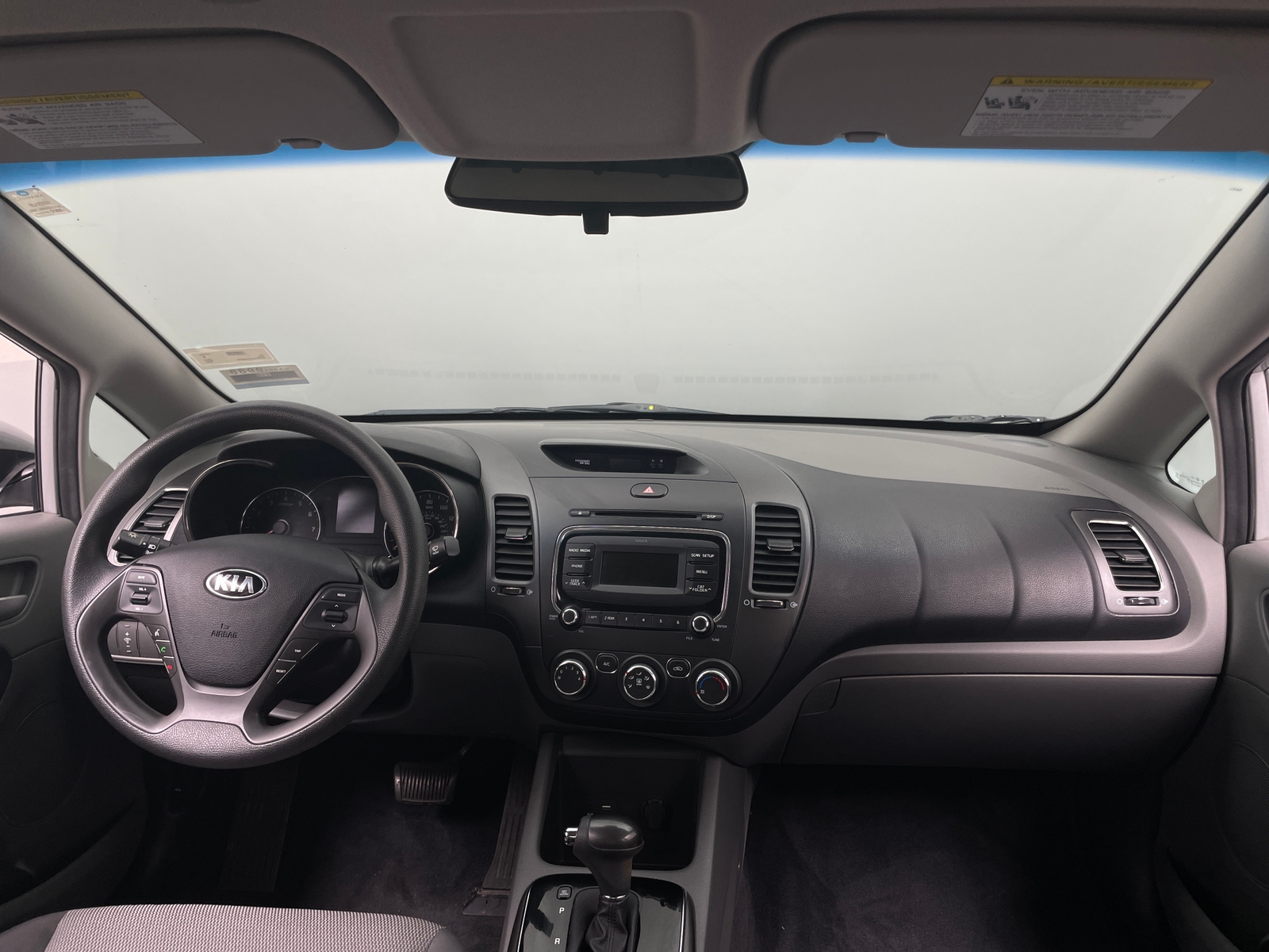 Thumbnail: 2017 Kia Forte - 3