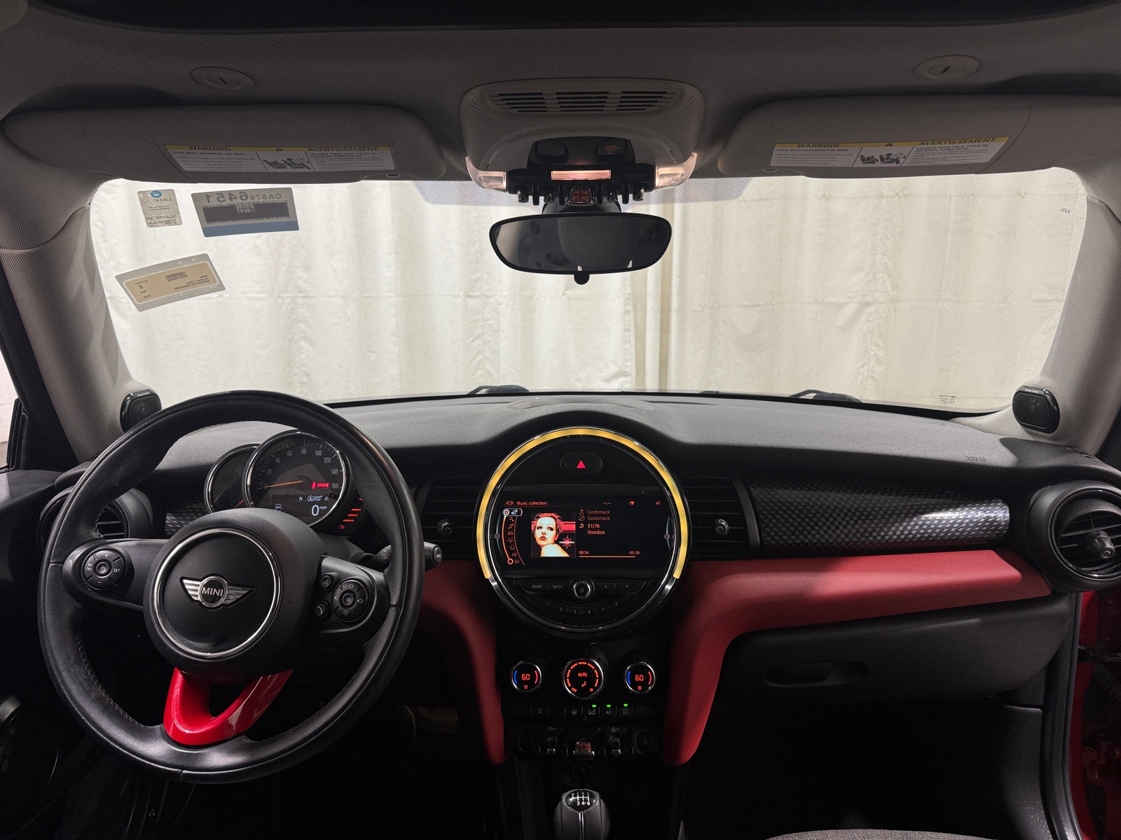 Thumbnail: 2016 MINI Cooper Hardtop - 3
