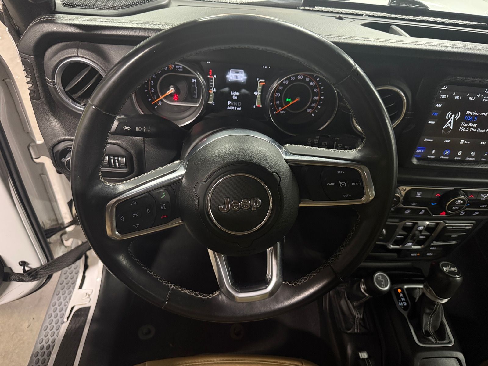 Thumbnail: 2018 Jeep Wrangler - 4