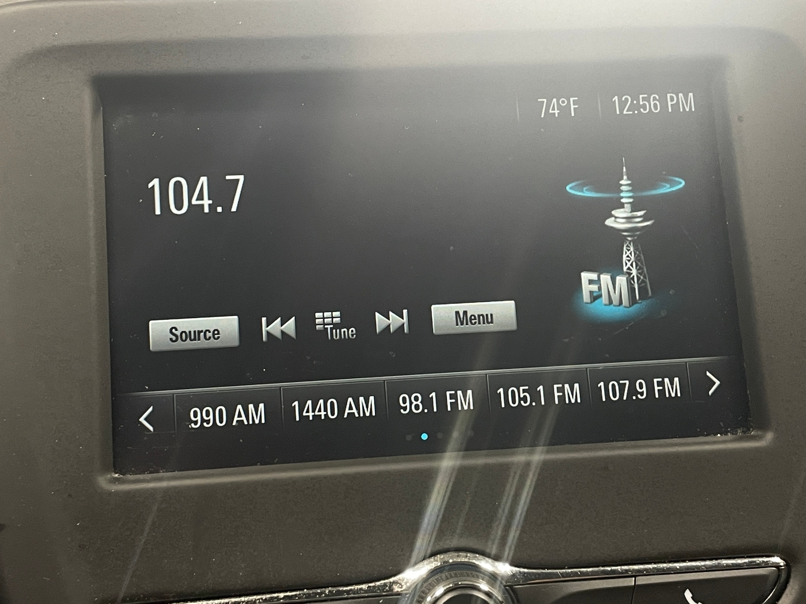 Thumbnail: 2018 Chevrolet Equinox - 4