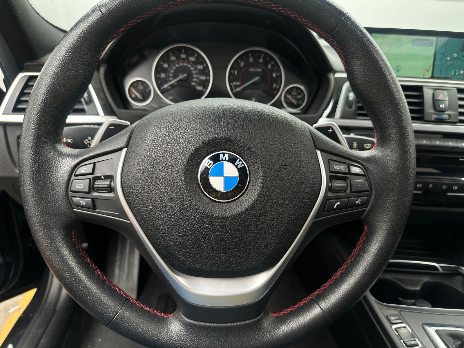 Thumbnail: 2016 BMW 3 Series - 5