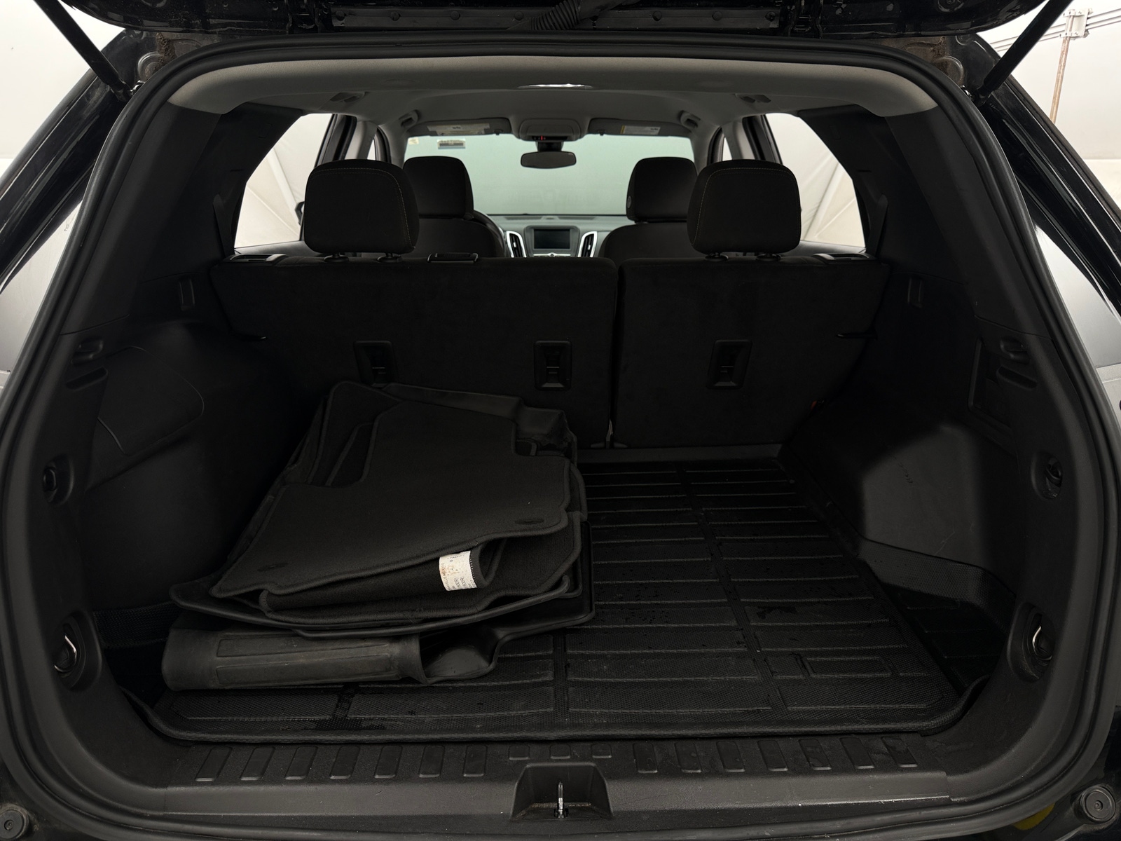 Thumbnail: 2023 Chevrolet Equinox - 7