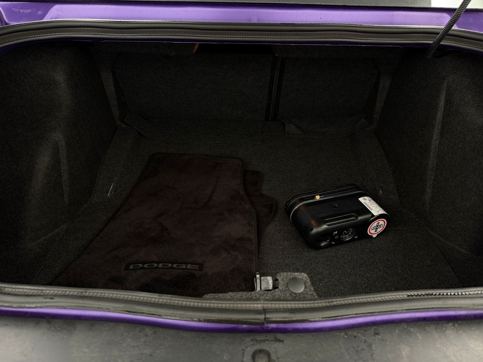 Thumbnail: 2016 Dodge Challenger - 5