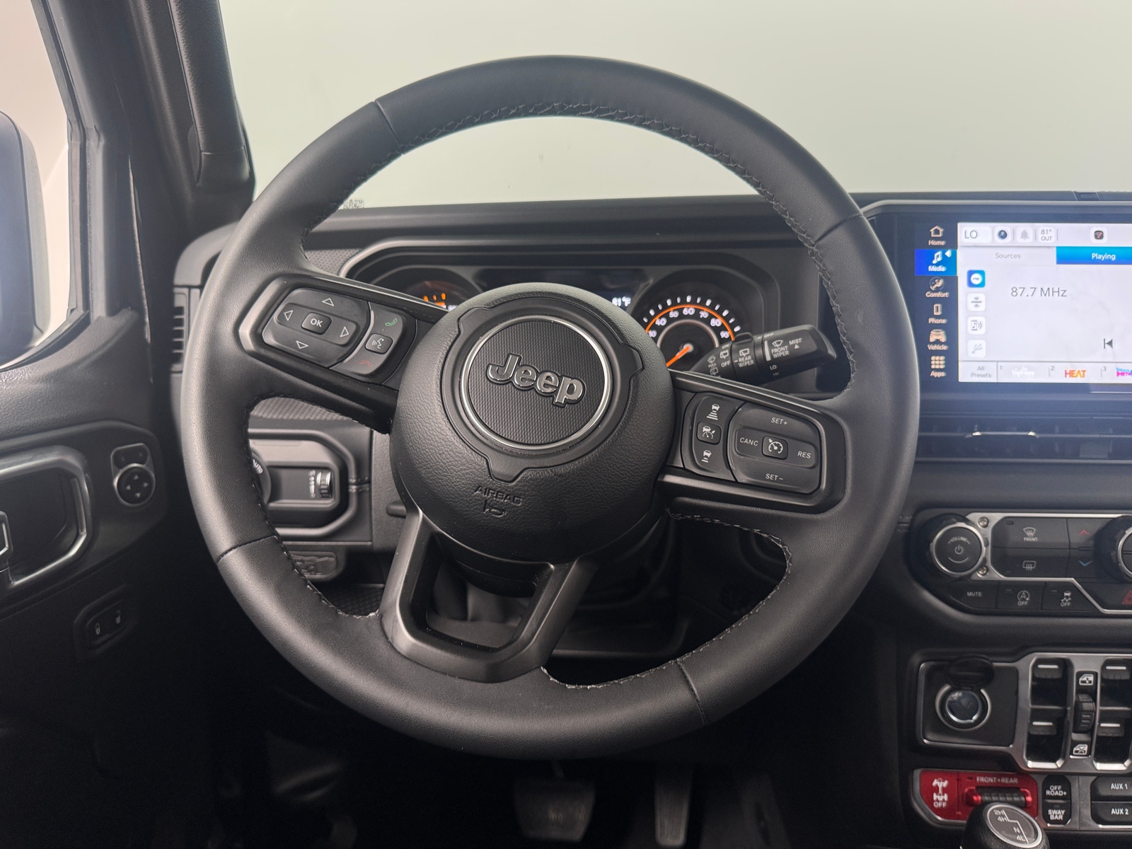 Thumbnail: 2026 Jeep Wrangler - 5