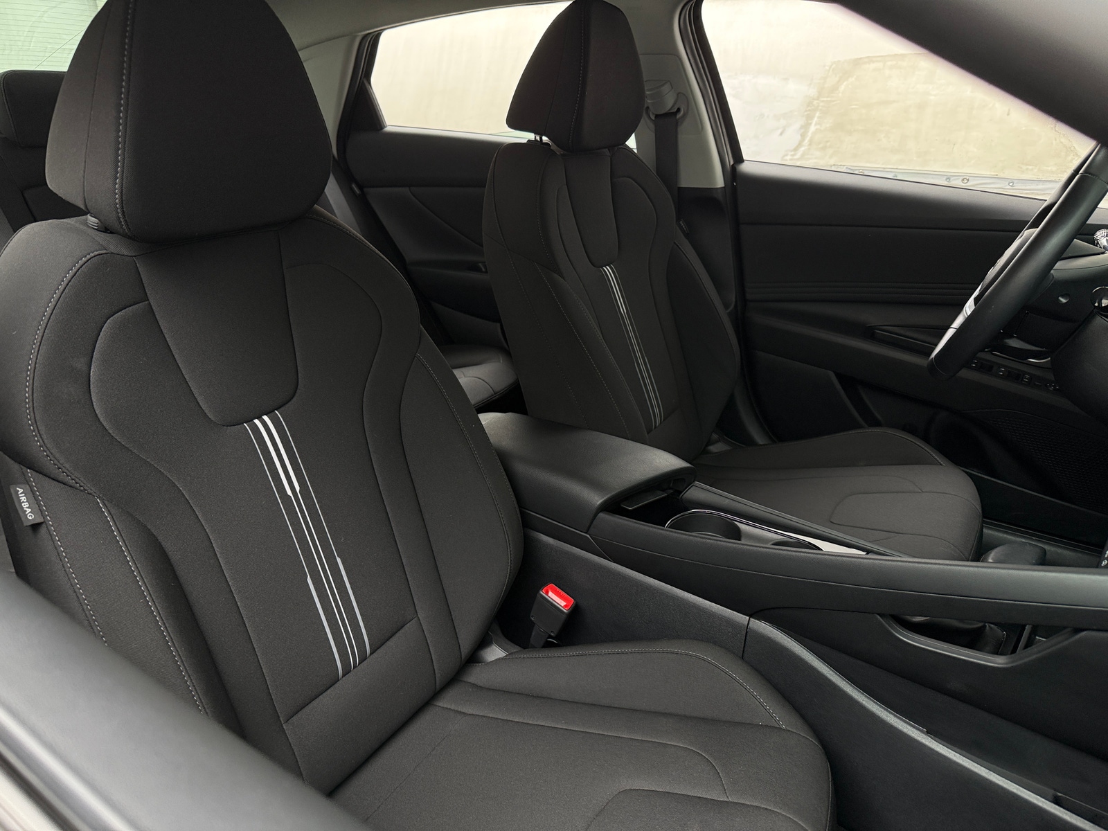 Thumbnail: 2024 Hyundai Elantra - 2