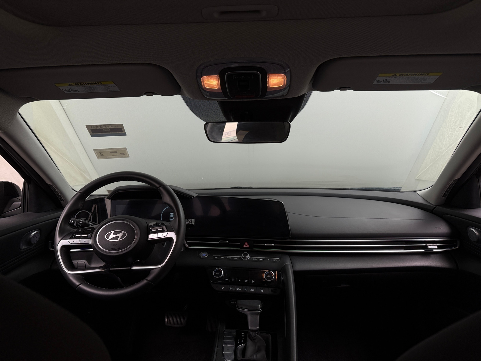 Thumbnail: 2024 Hyundai Elantra - 3