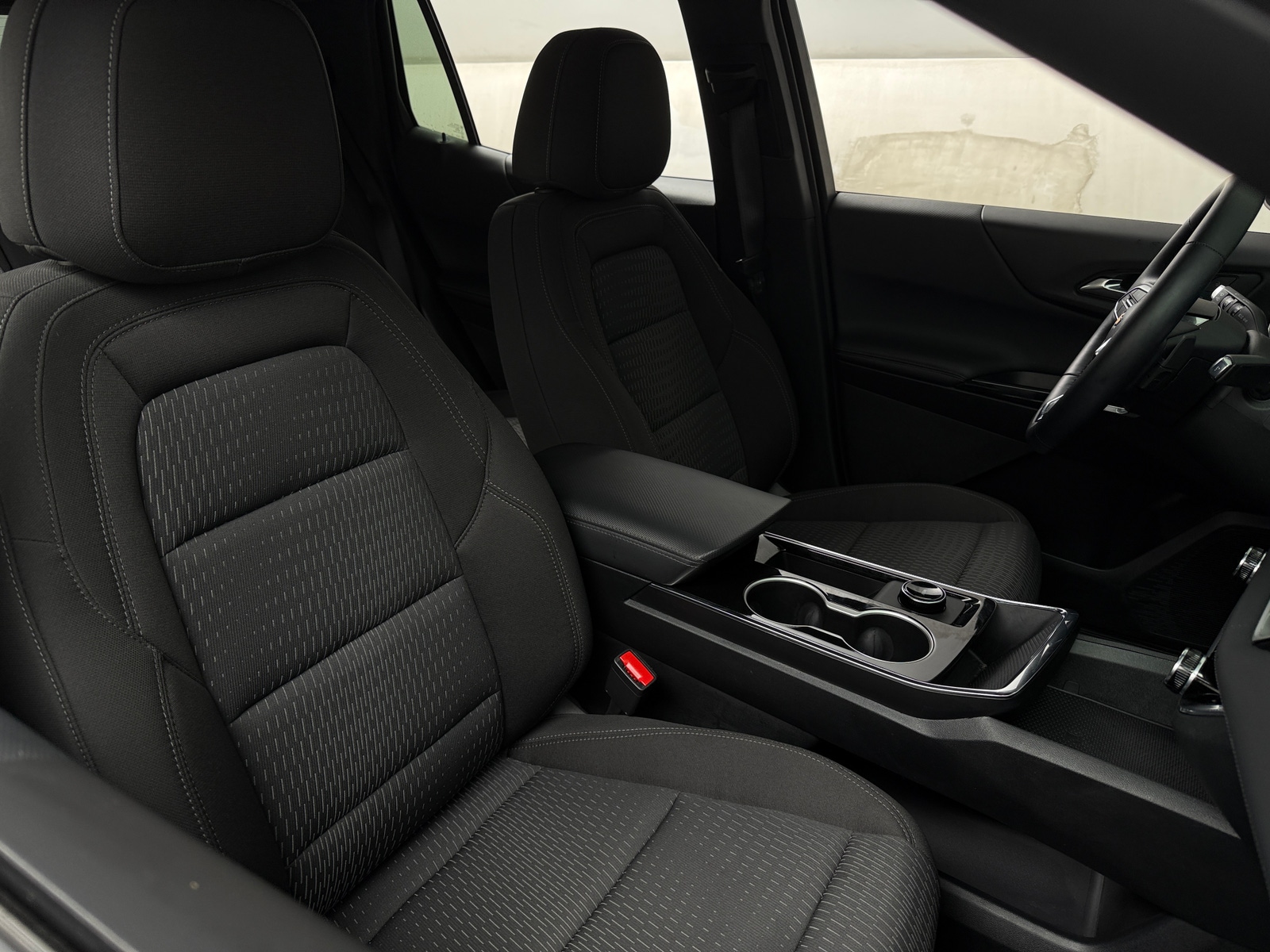 Thumbnail: 2026 Chevrolet Equinox - 2
