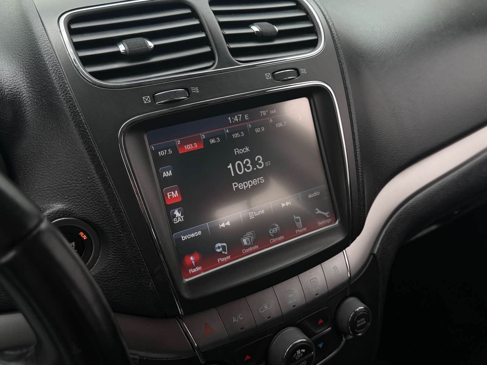 Thumbnail: 2020 Dodge Journey - 4