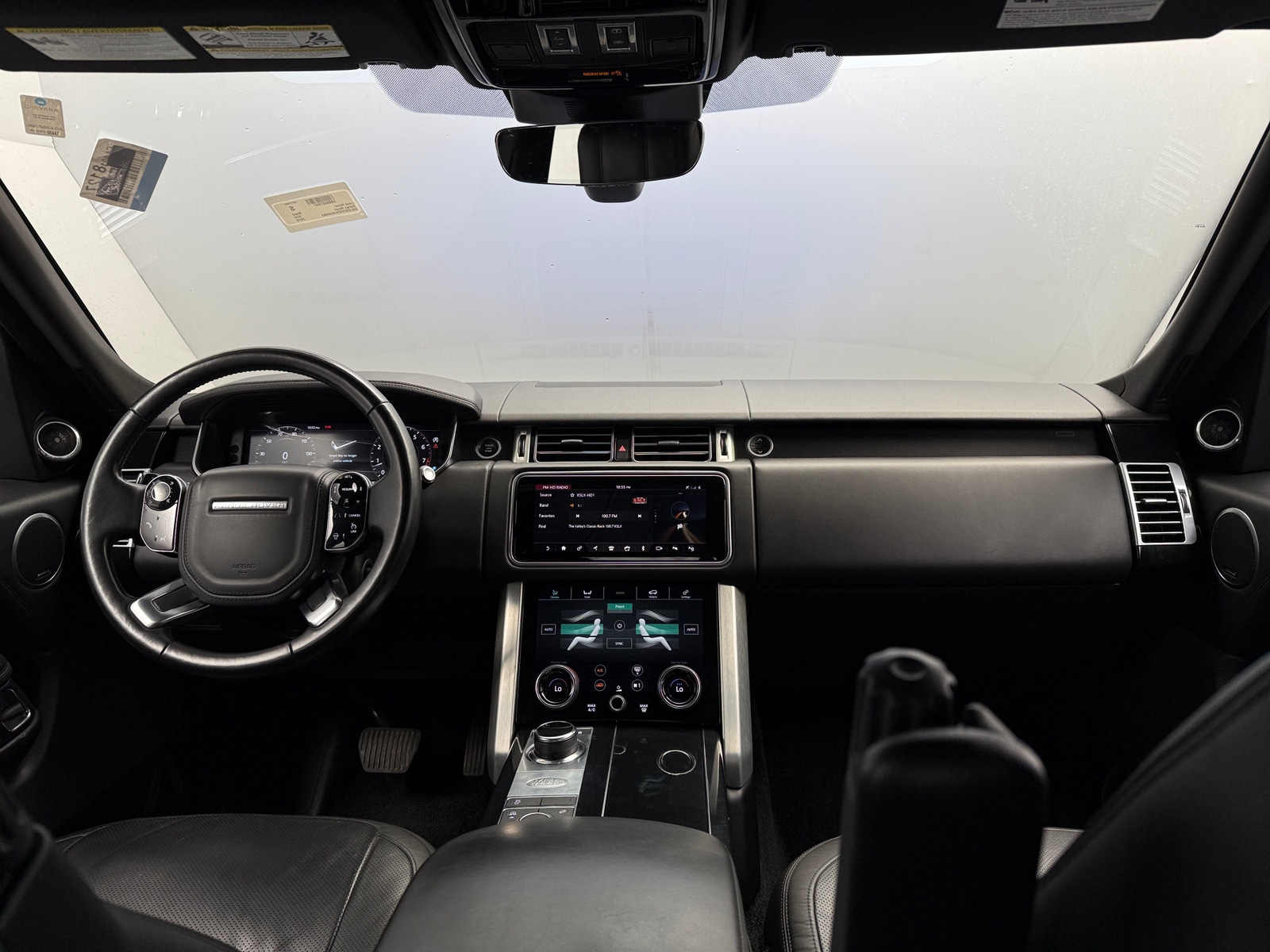 Thumbnail: 2019 Land Rover Range Rover - 2
