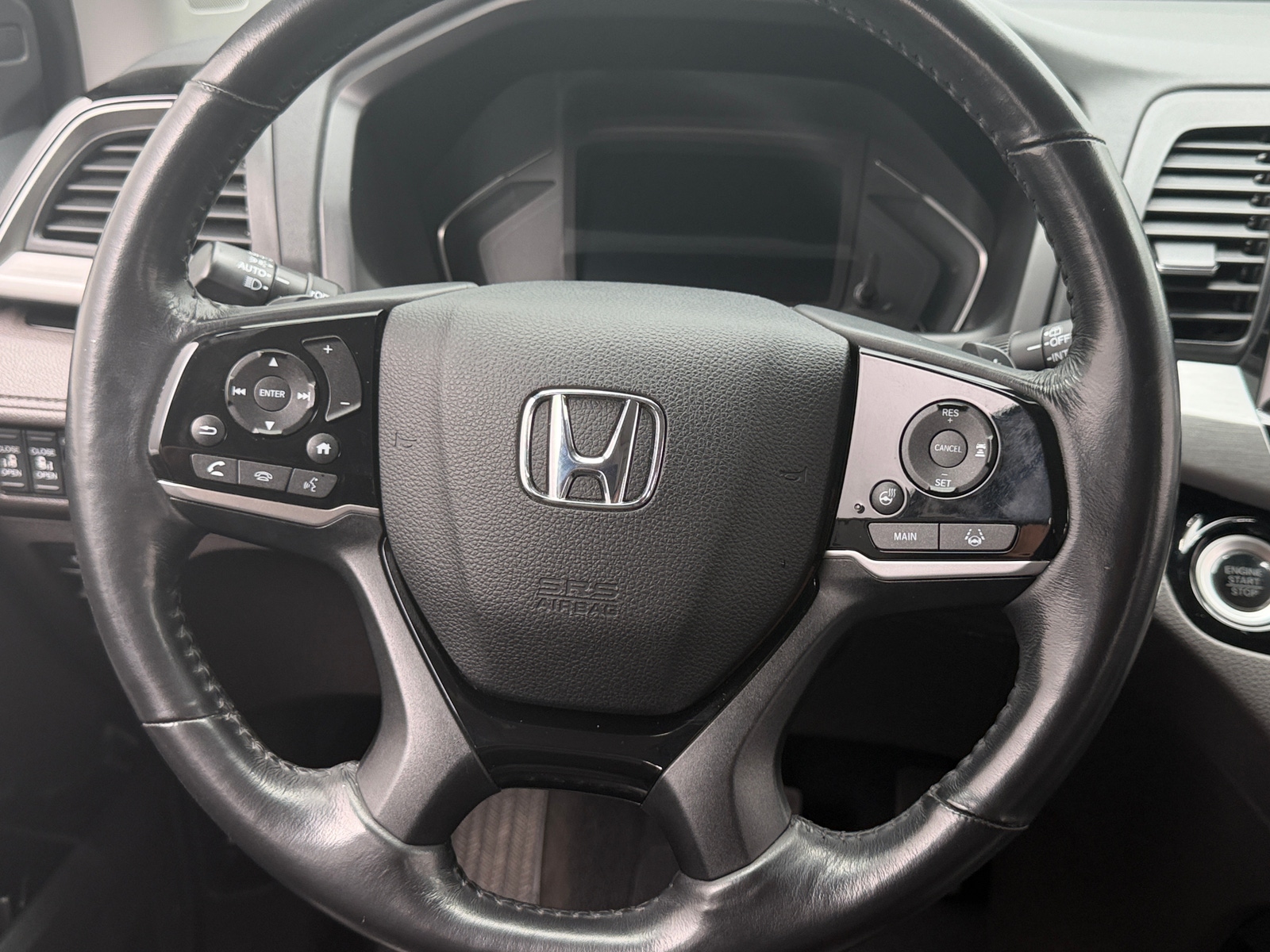 Thumbnail: 2018 Honda Odyssey - 4