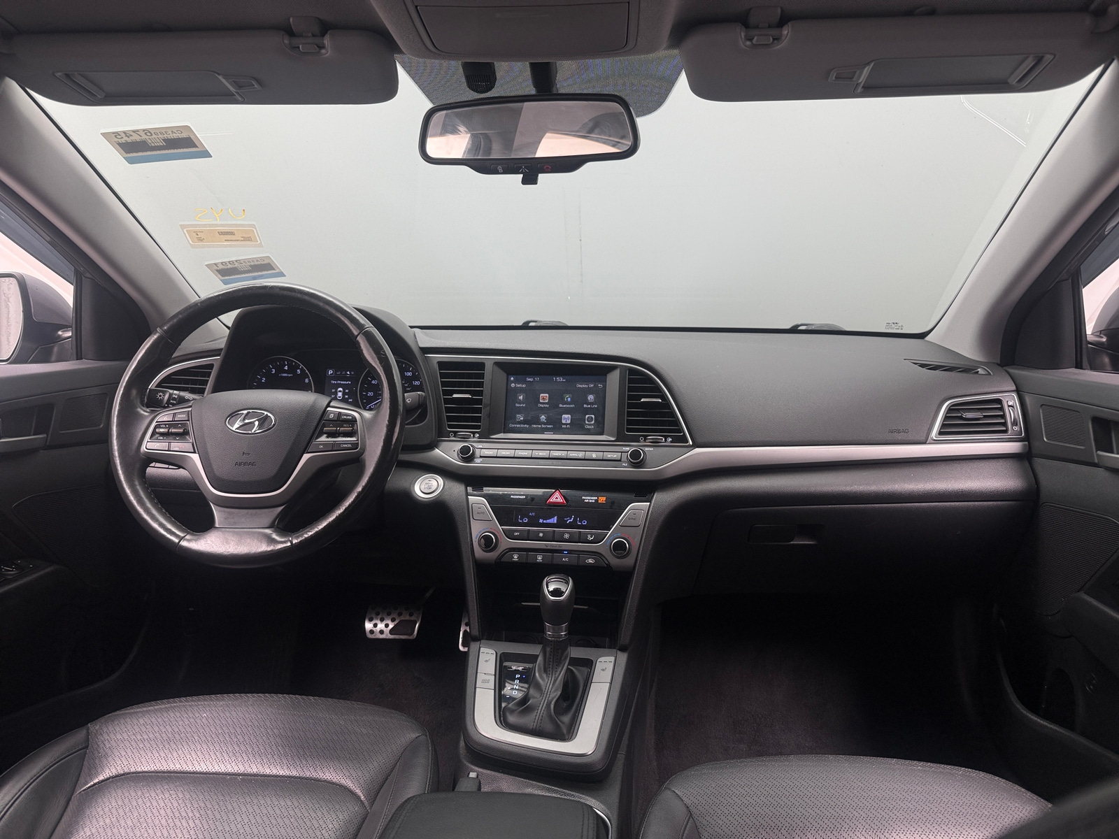 Thumbnail: 2017 Hyundai Elantra - 3