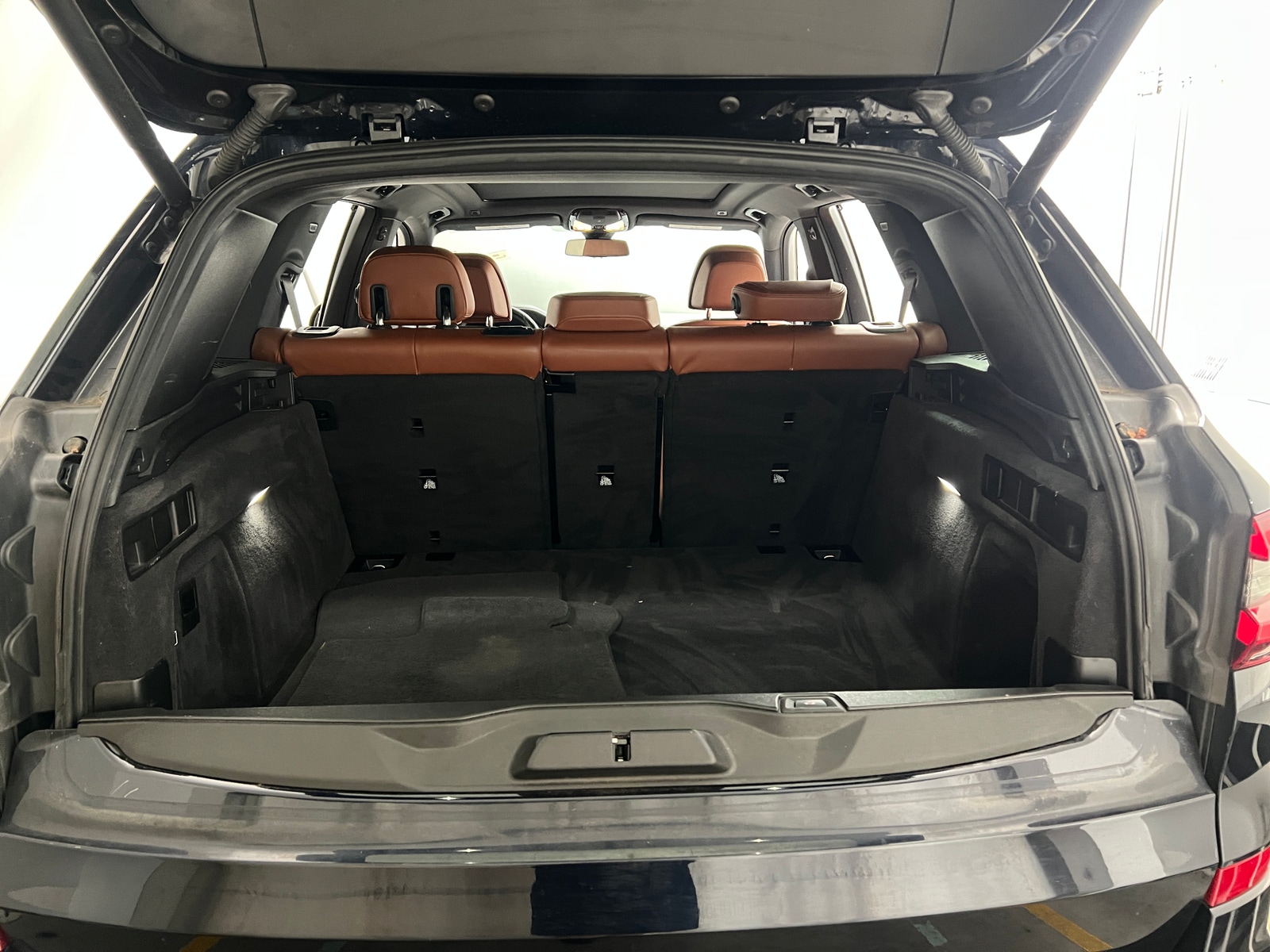 Thumbnail: 2021 BMW X5 - 6