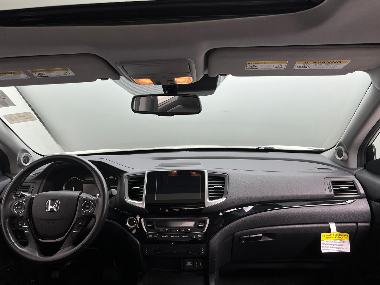 Thumbnail: 2018 Honda Pilot - 2
