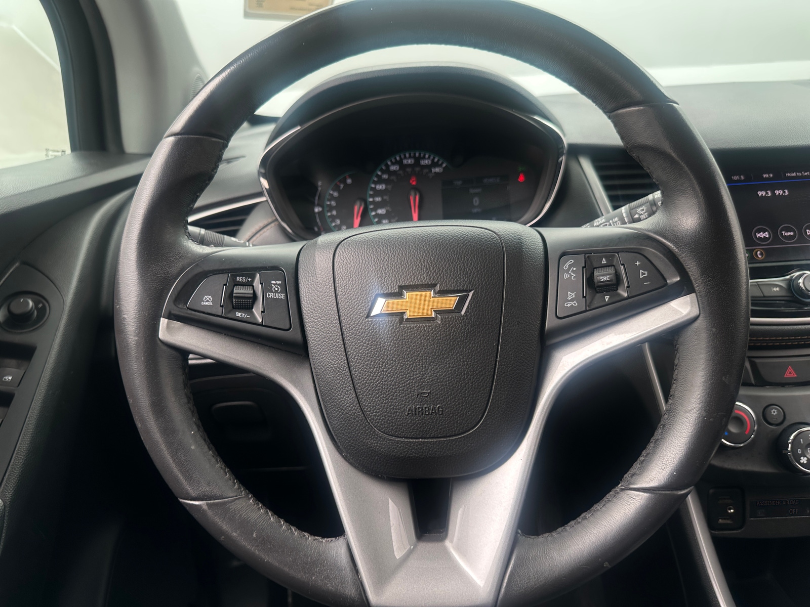 Thumbnail: 2021 Chevrolet Trax - 4