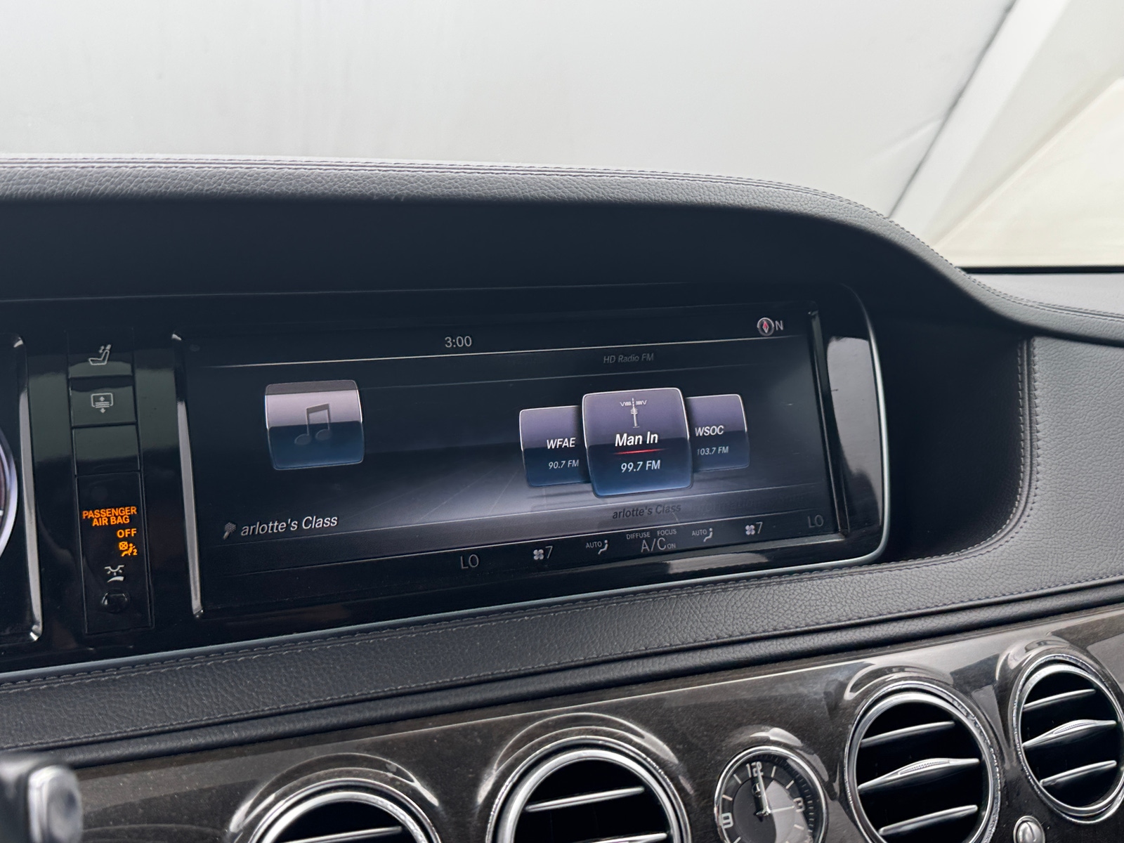 Thumbnail: 2015 Mercedes-Benz S-Class - 3