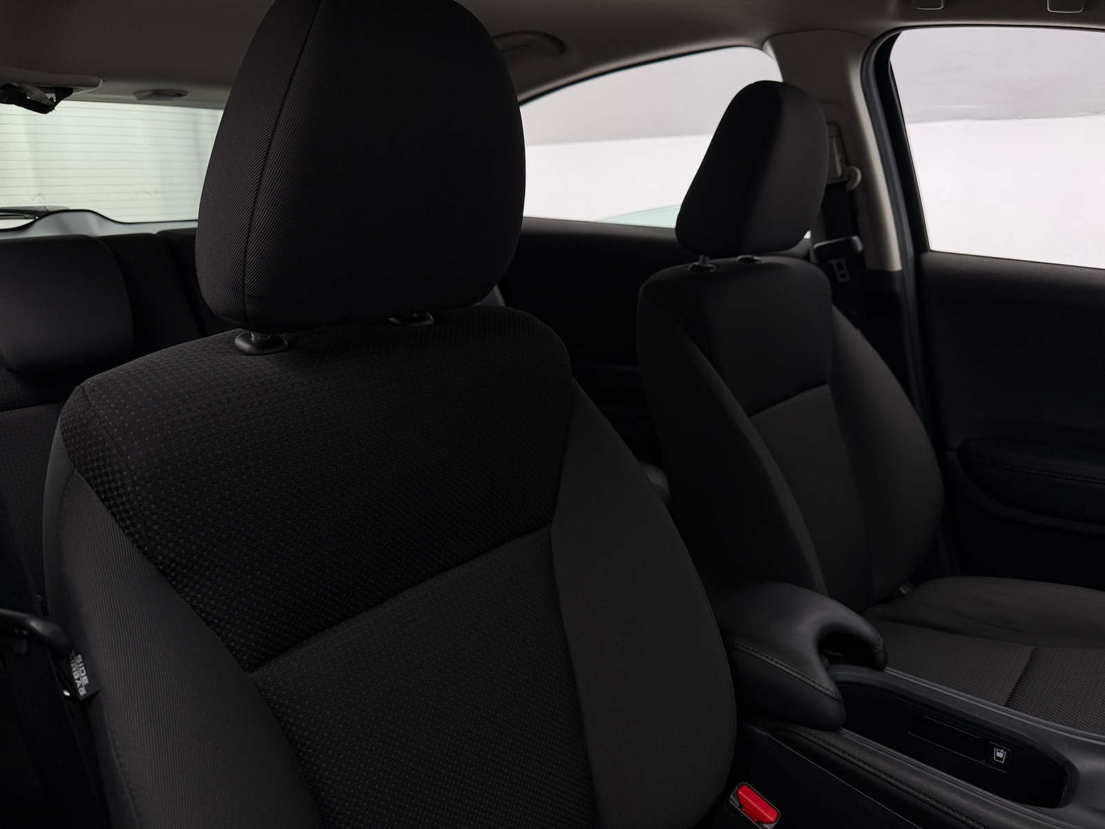 Thumbnail: 2020 Honda HR-V - 2