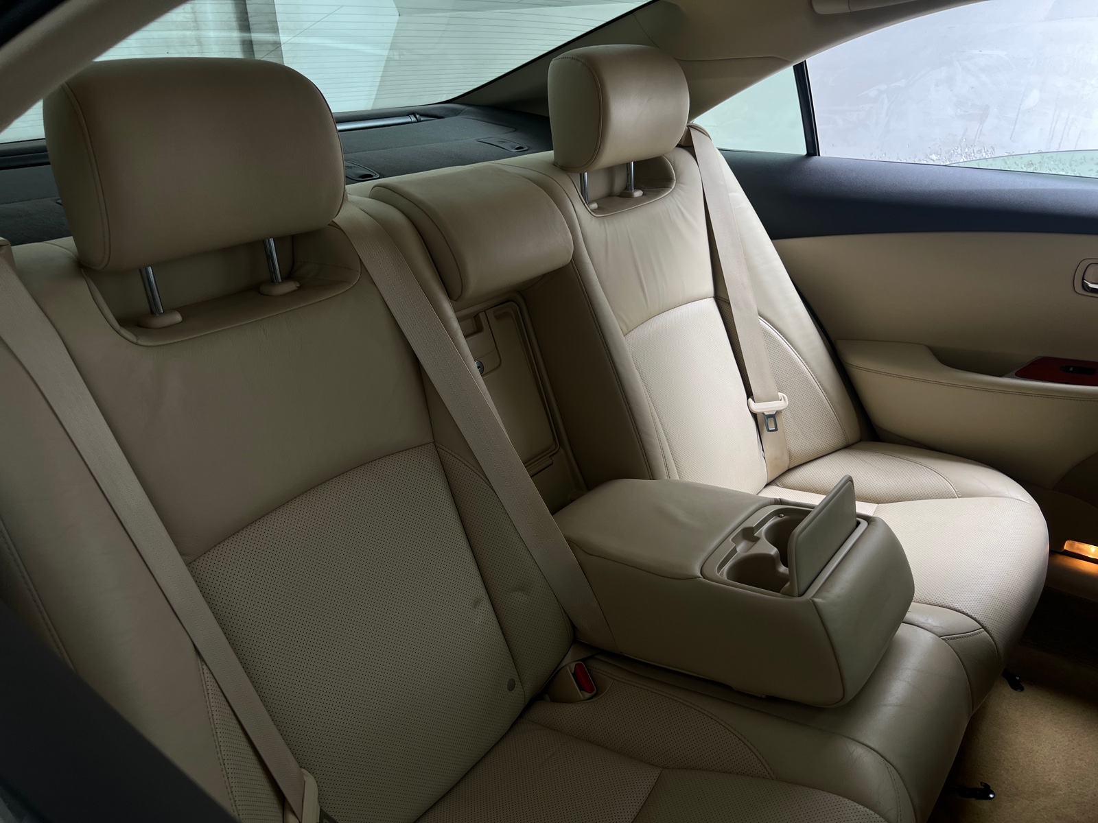 Thumbnail: 2011 Lexus ES - 5