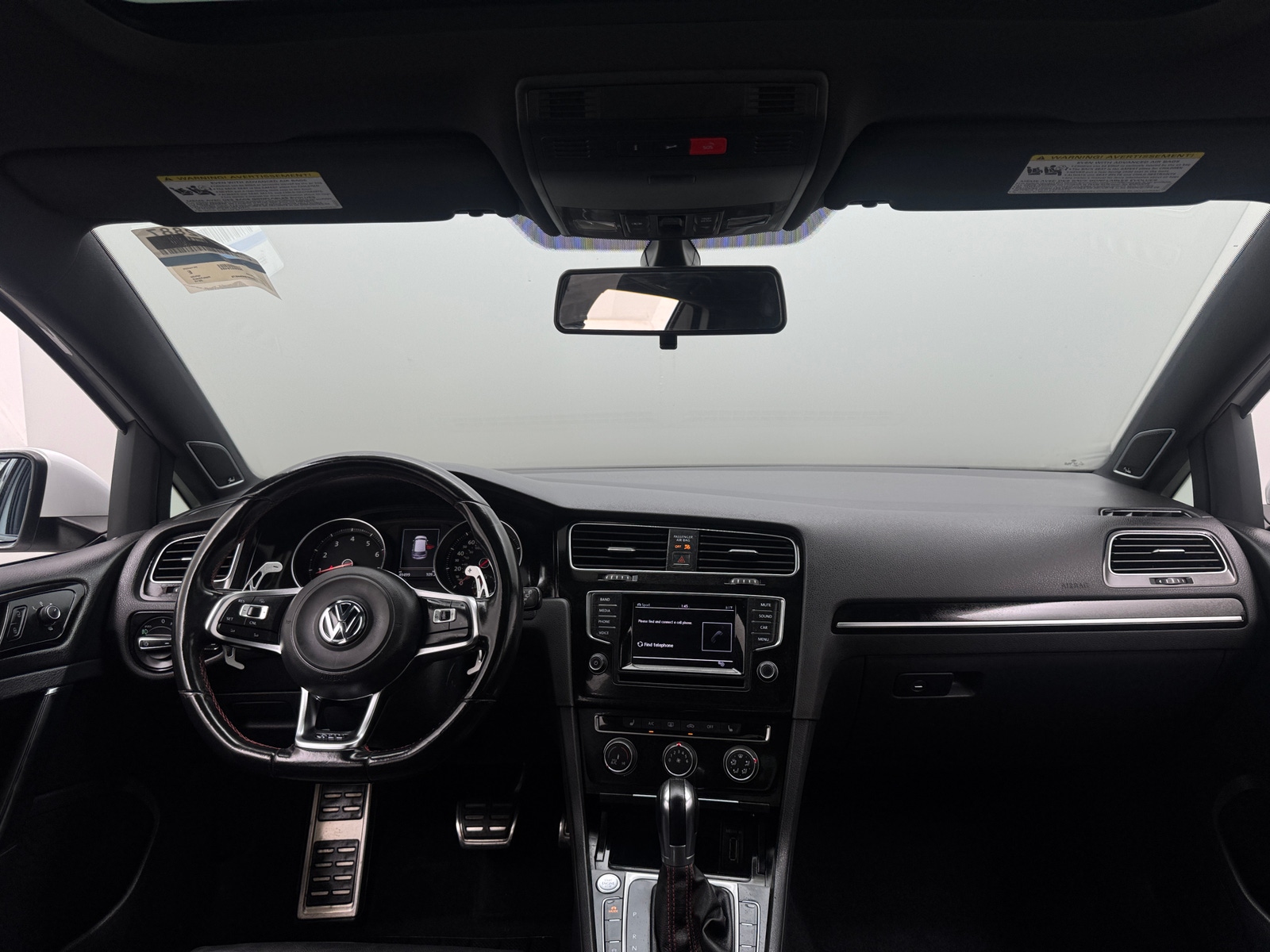 Thumbnail: 2015 Volkswagen Golf - 3