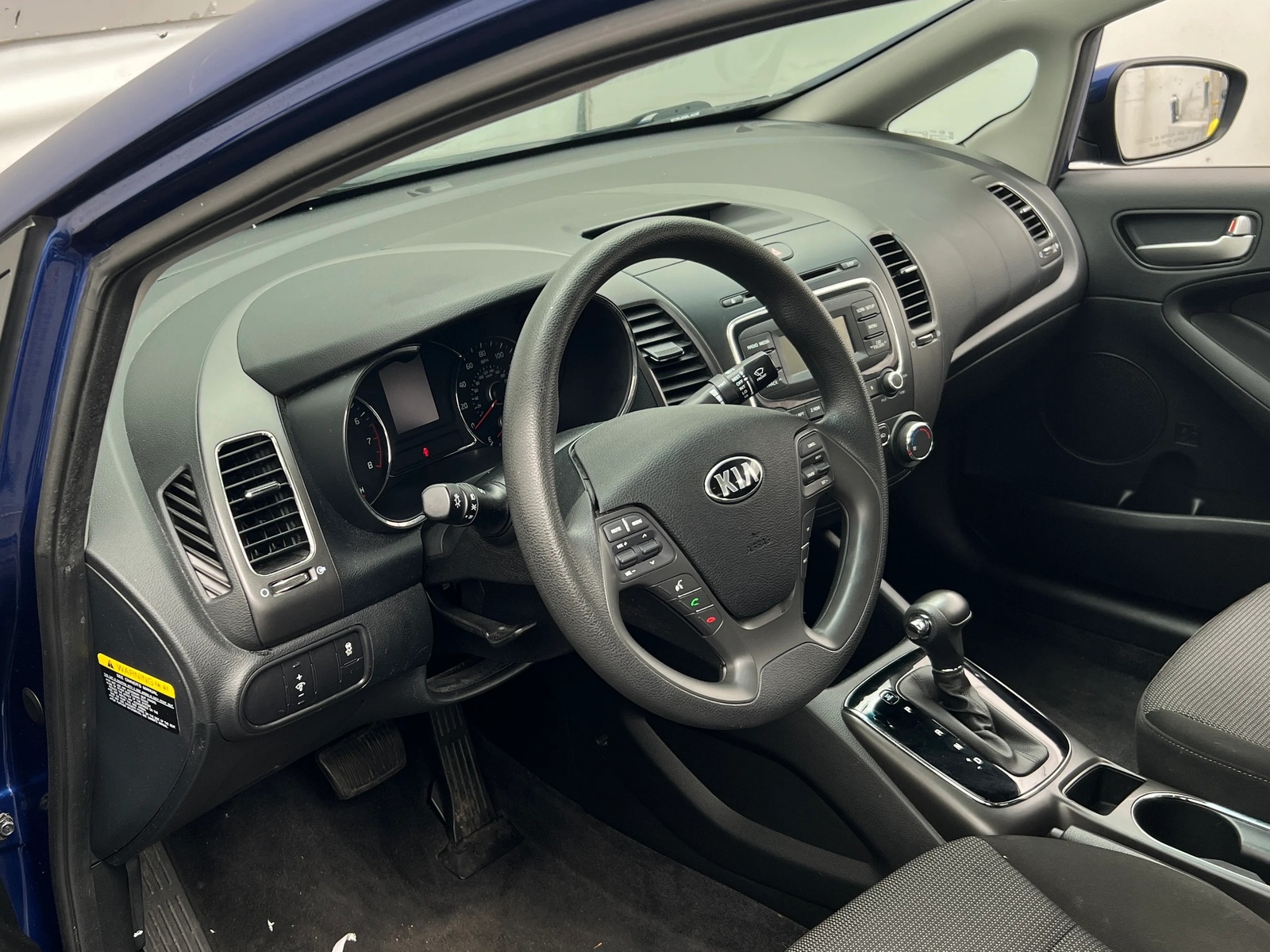 Thumbnail: 2018 Kia Forte - 3
