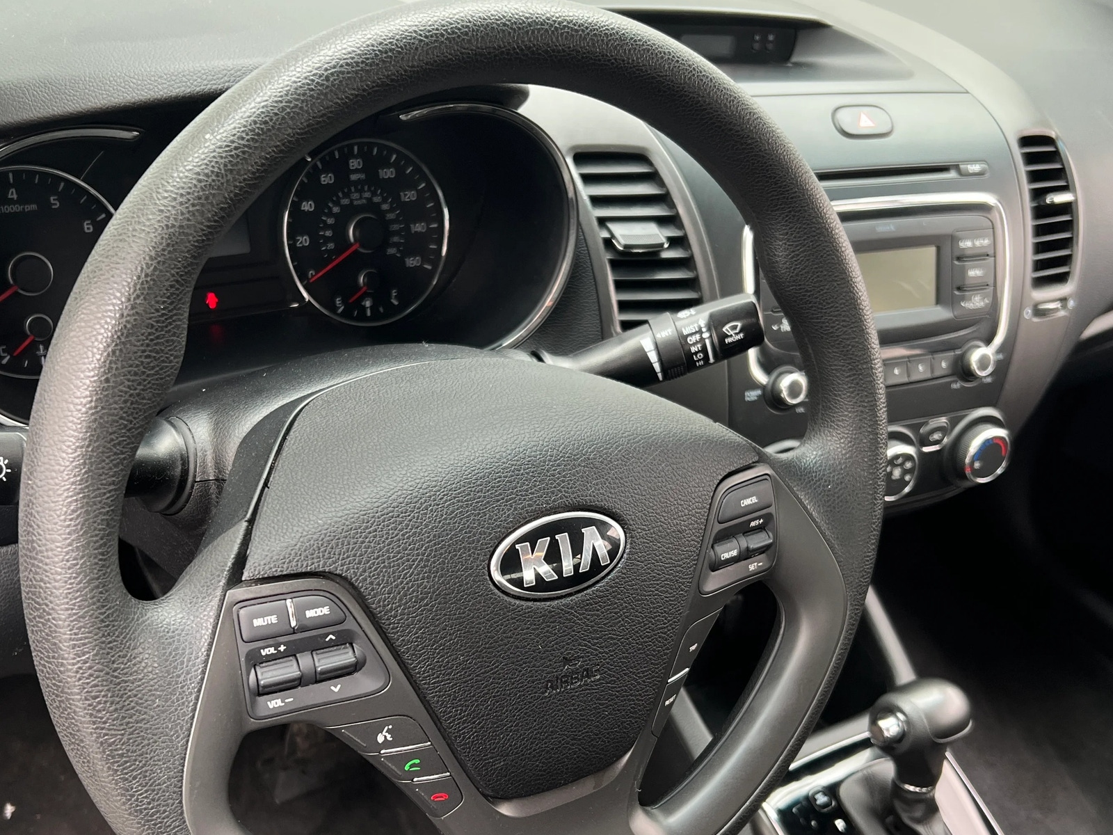 Thumbnail: 2018 Kia Forte - 5