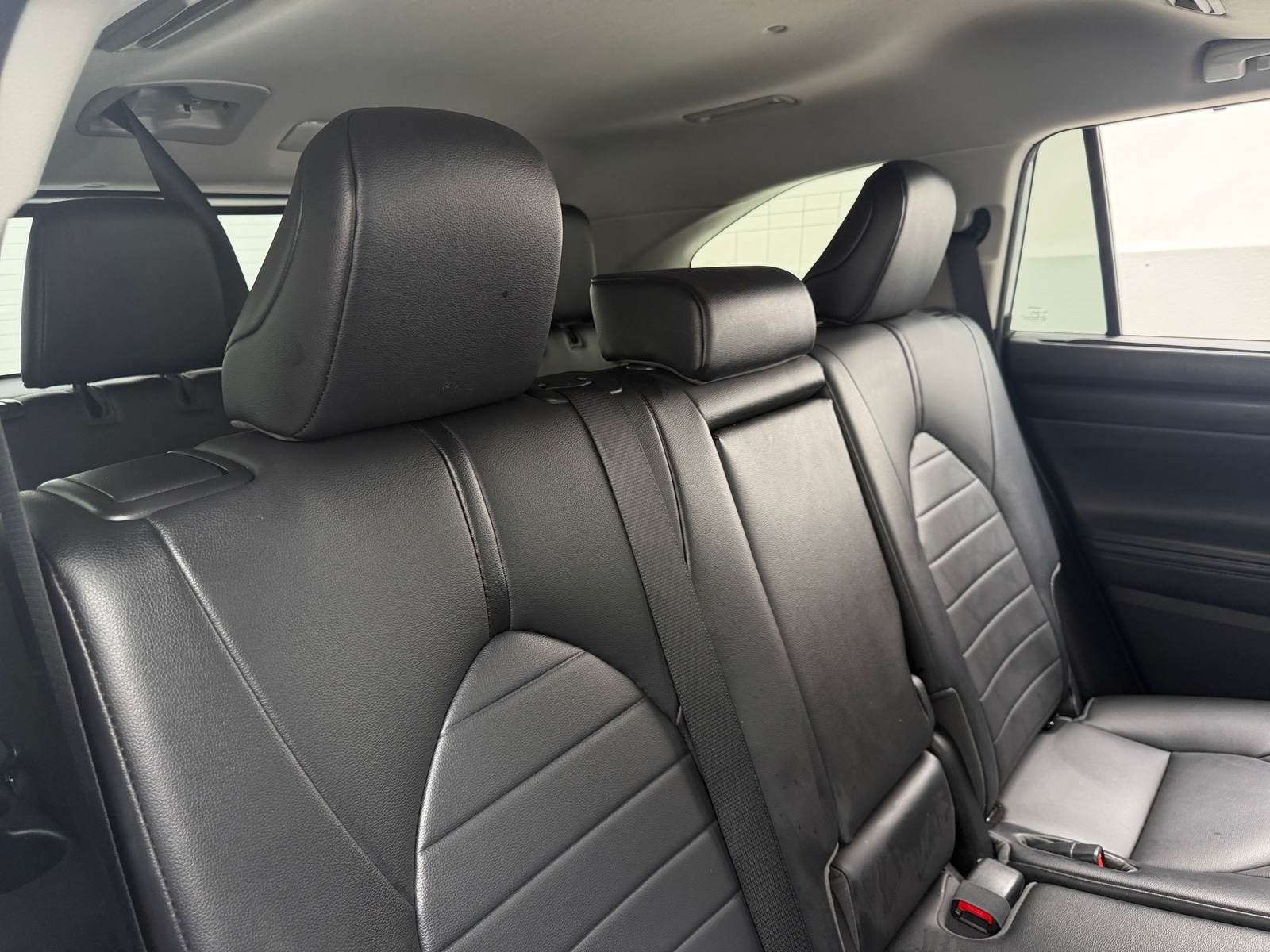 Thumbnail: 2020 Toyota Highlander - 5