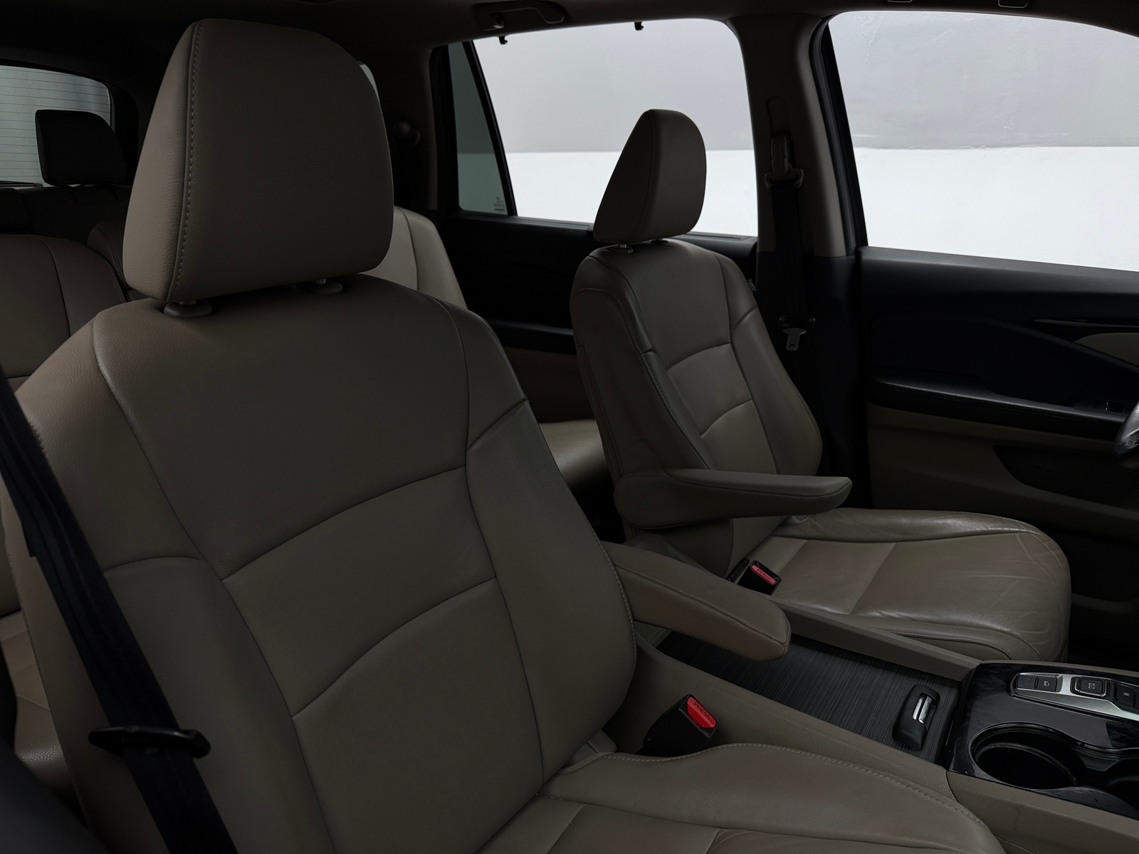 Thumbnail: 2016 Honda Pilot - 2