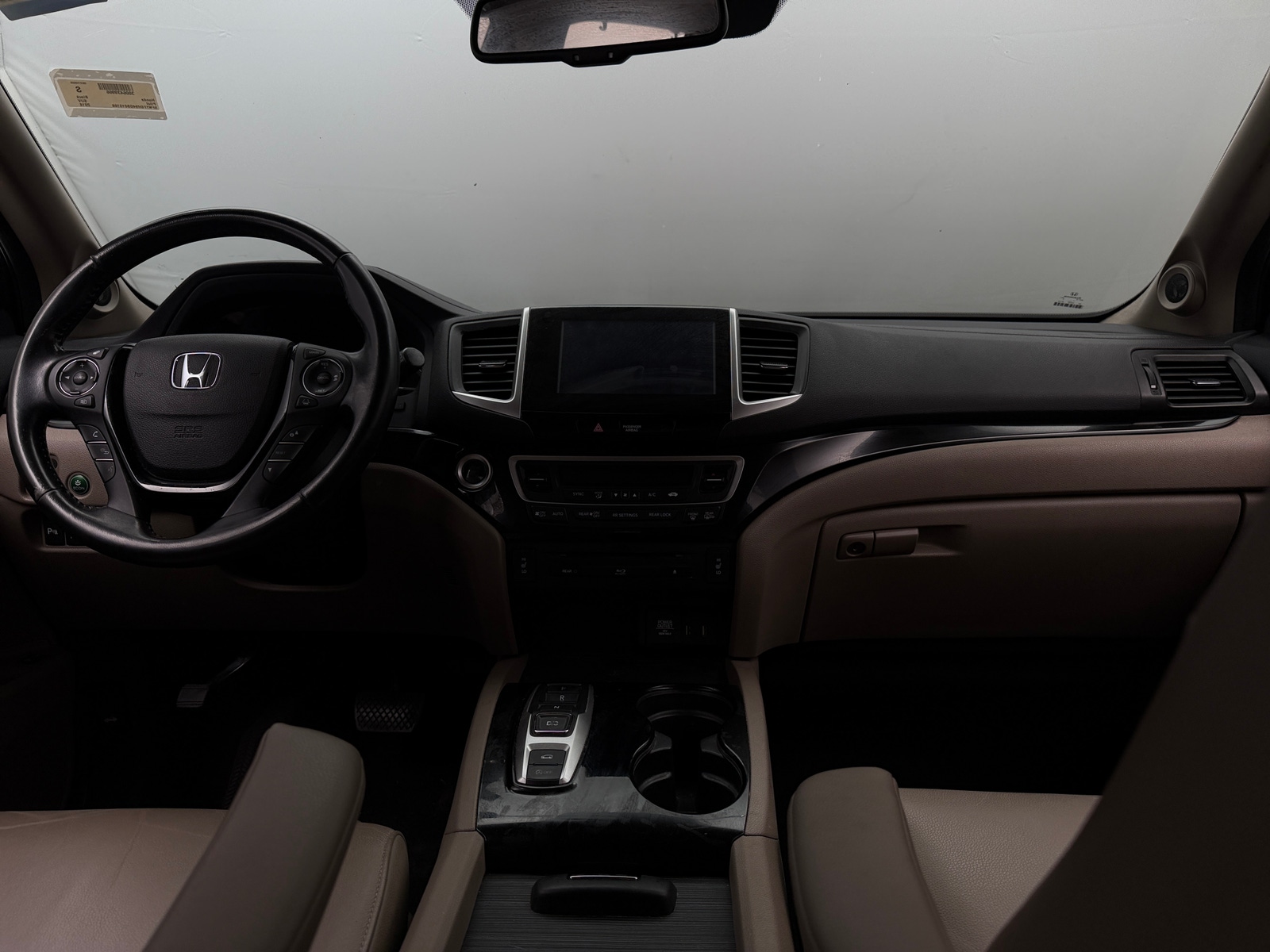 Thumbnail: 2016 Honda Pilot - 3