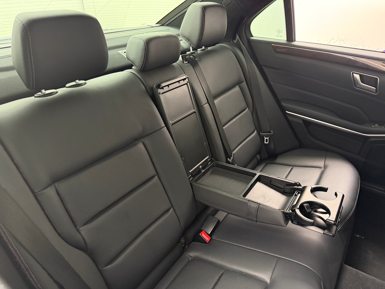 Thumbnail: 2014 Mercedes-Benz E-Class - 5