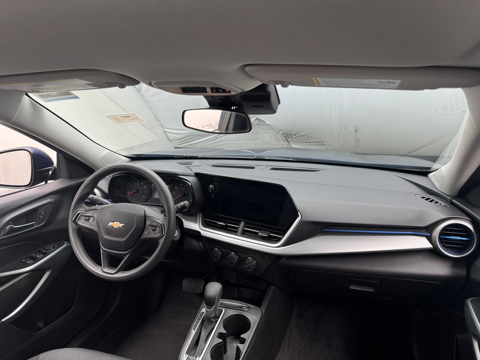 Thumbnail: 2024 Chevrolet Trax - 3