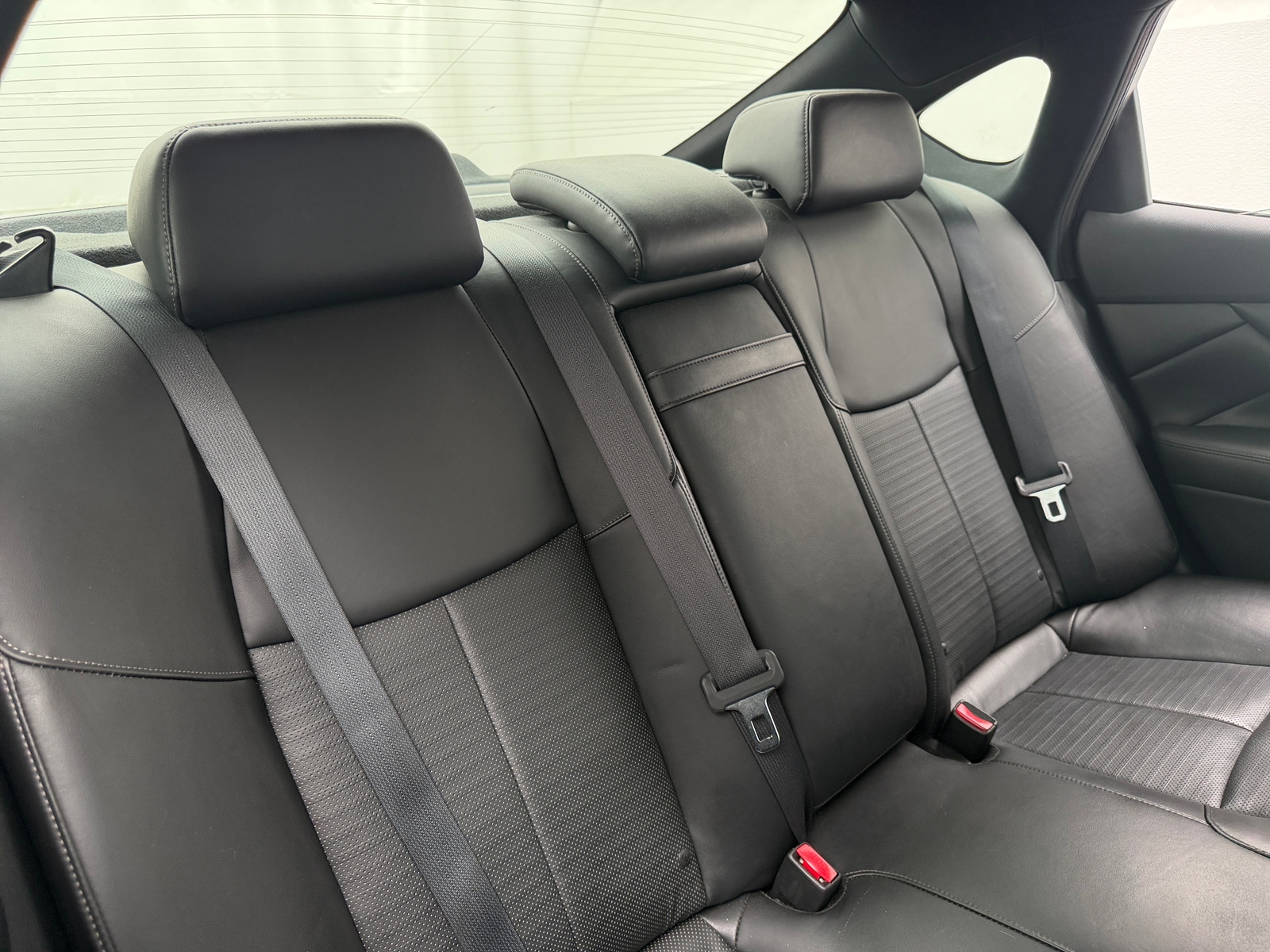 Thumbnail: 2015 INFINITI Q70 - 5