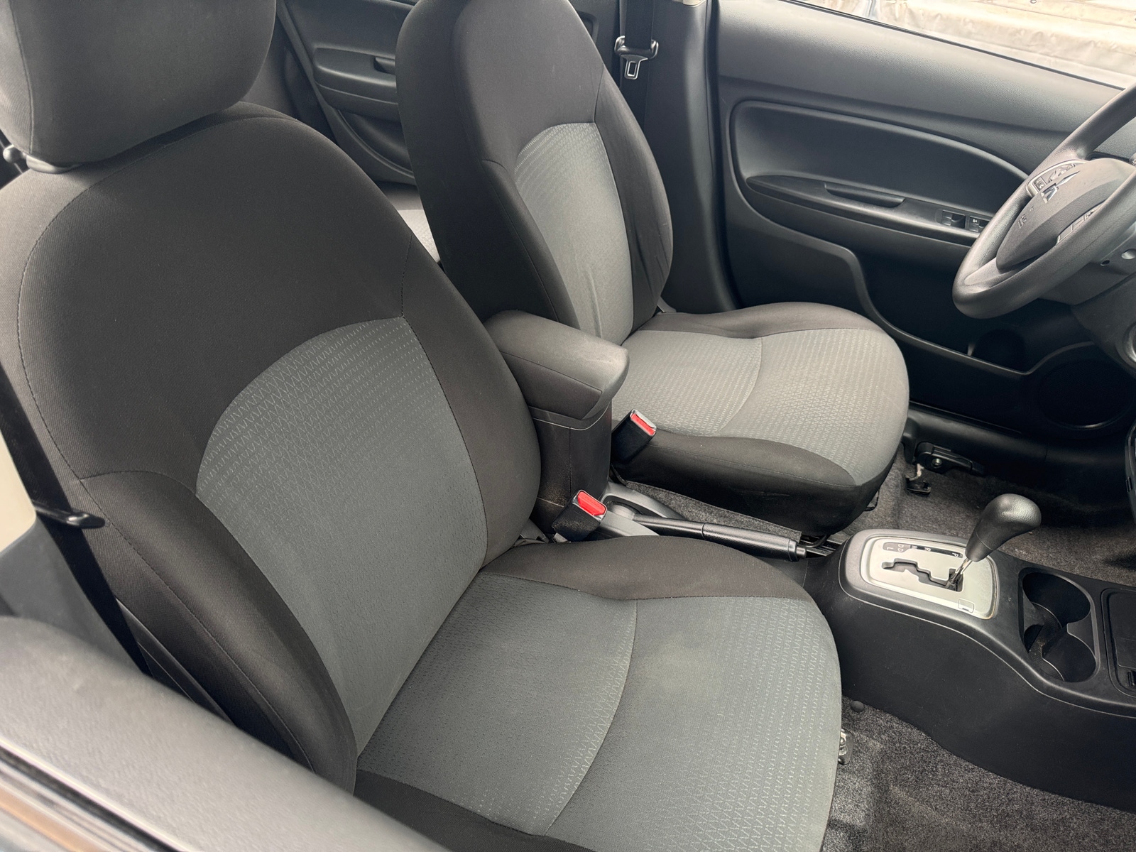 Thumbnail: 2021 Mitsubishi Mirage G4 - 2