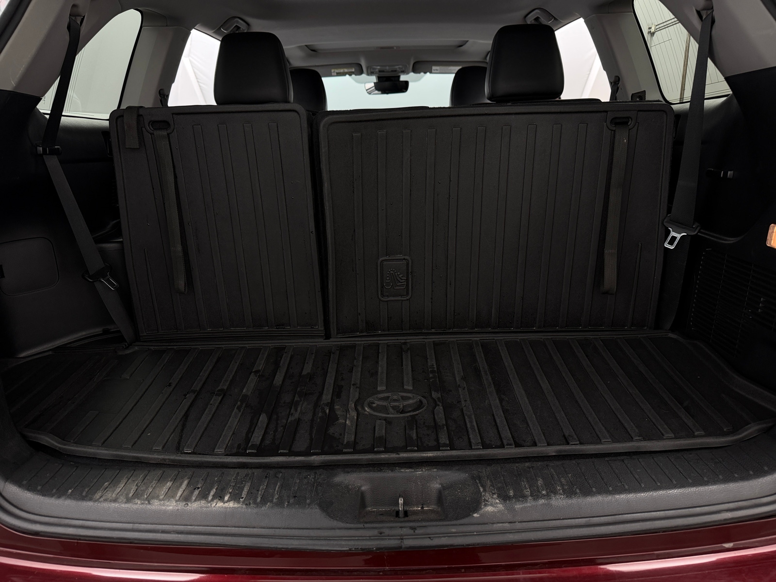 Thumbnail: 2019 Toyota Highlander - 6