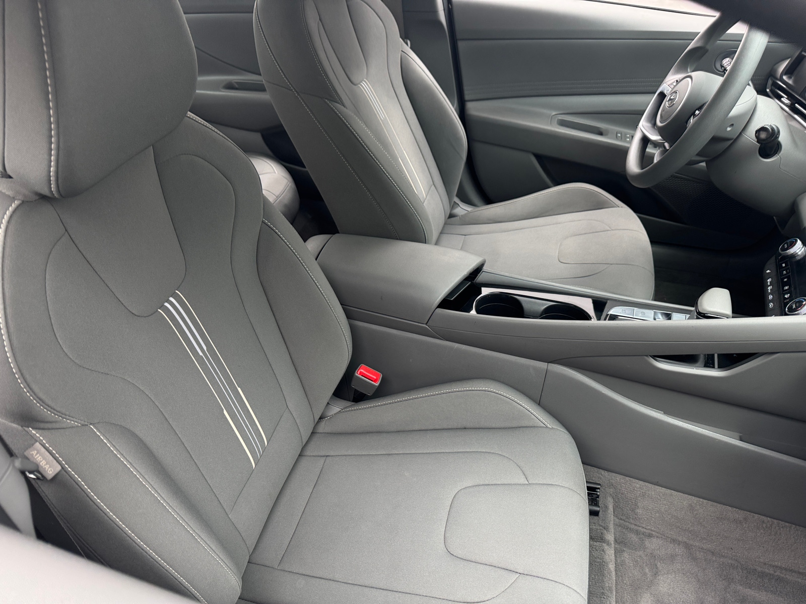 Thumbnail: 2023 Hyundai Elantra - 2