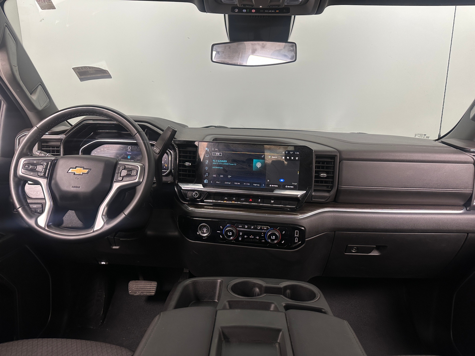 Thumbnail: 2024 Chevrolet Silverado 1500 - 3