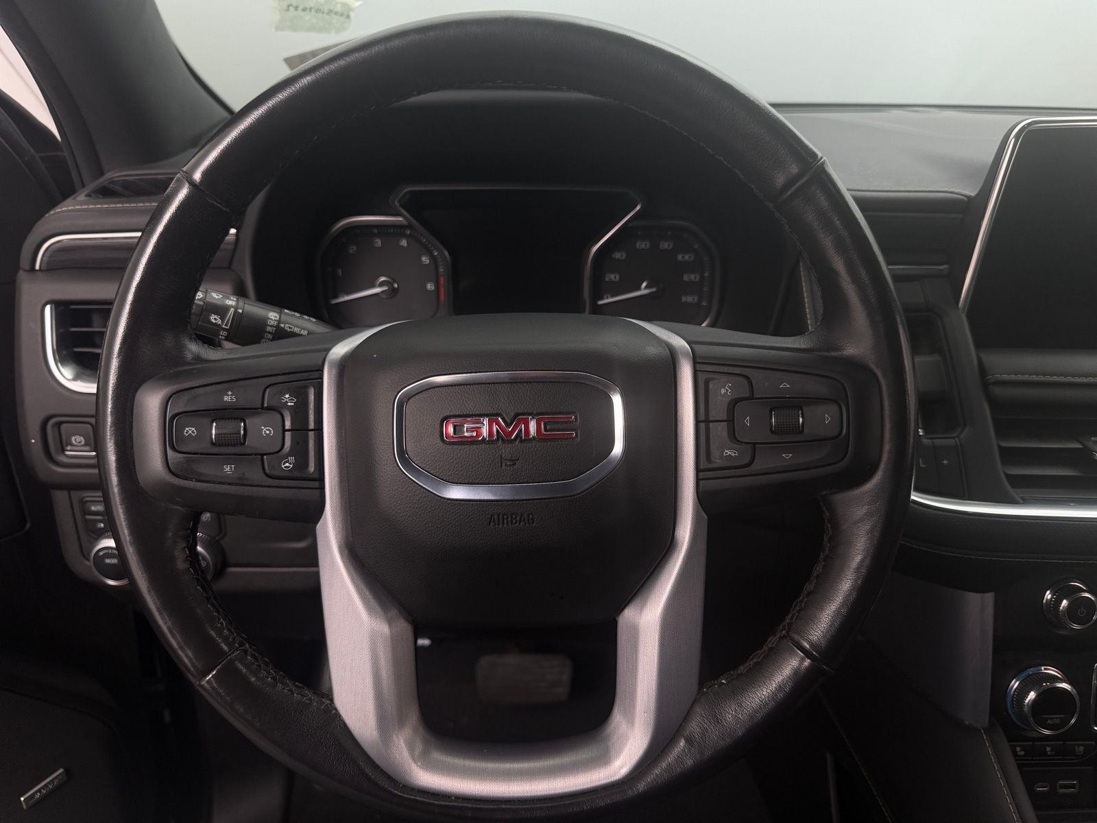 Thumbnail: 2021 GMC Yukon - 4