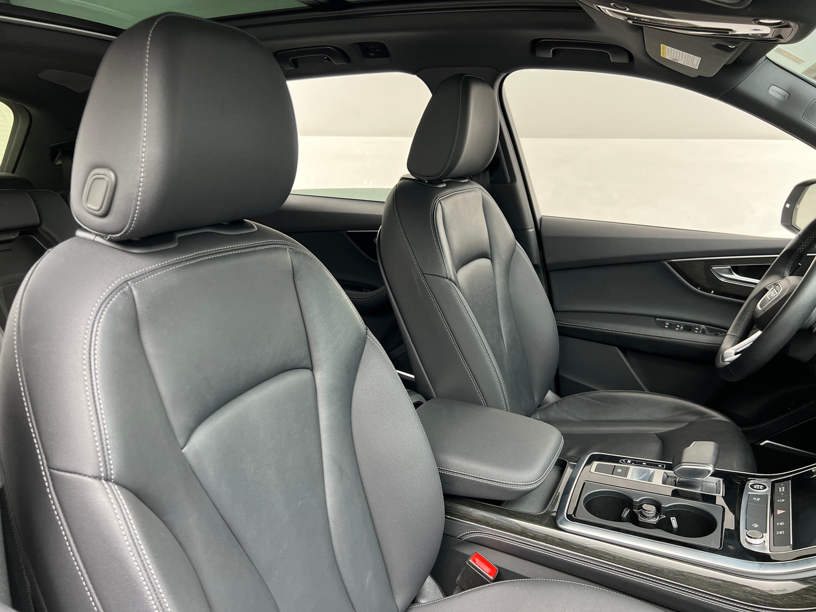 Thumbnail: 2025 Audi Q7 - 2