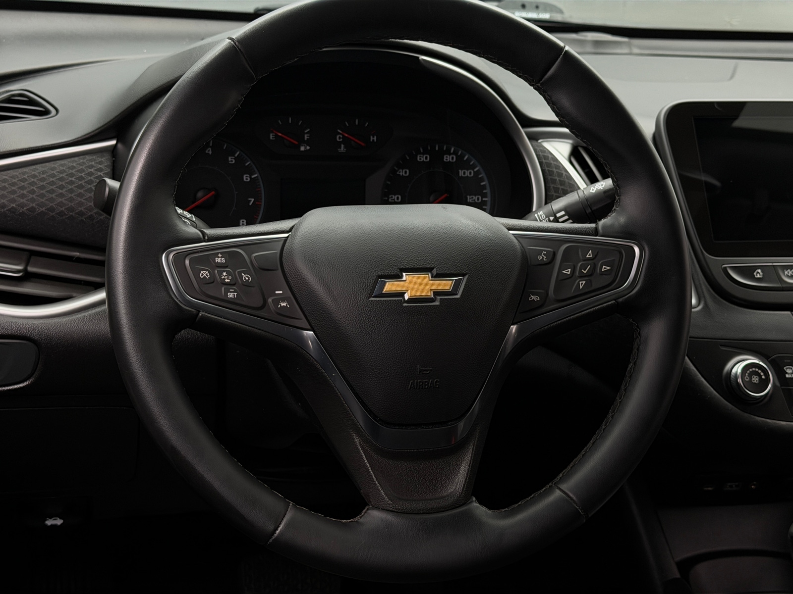 Thumbnail: 2024 Chevrolet Malibu - 5