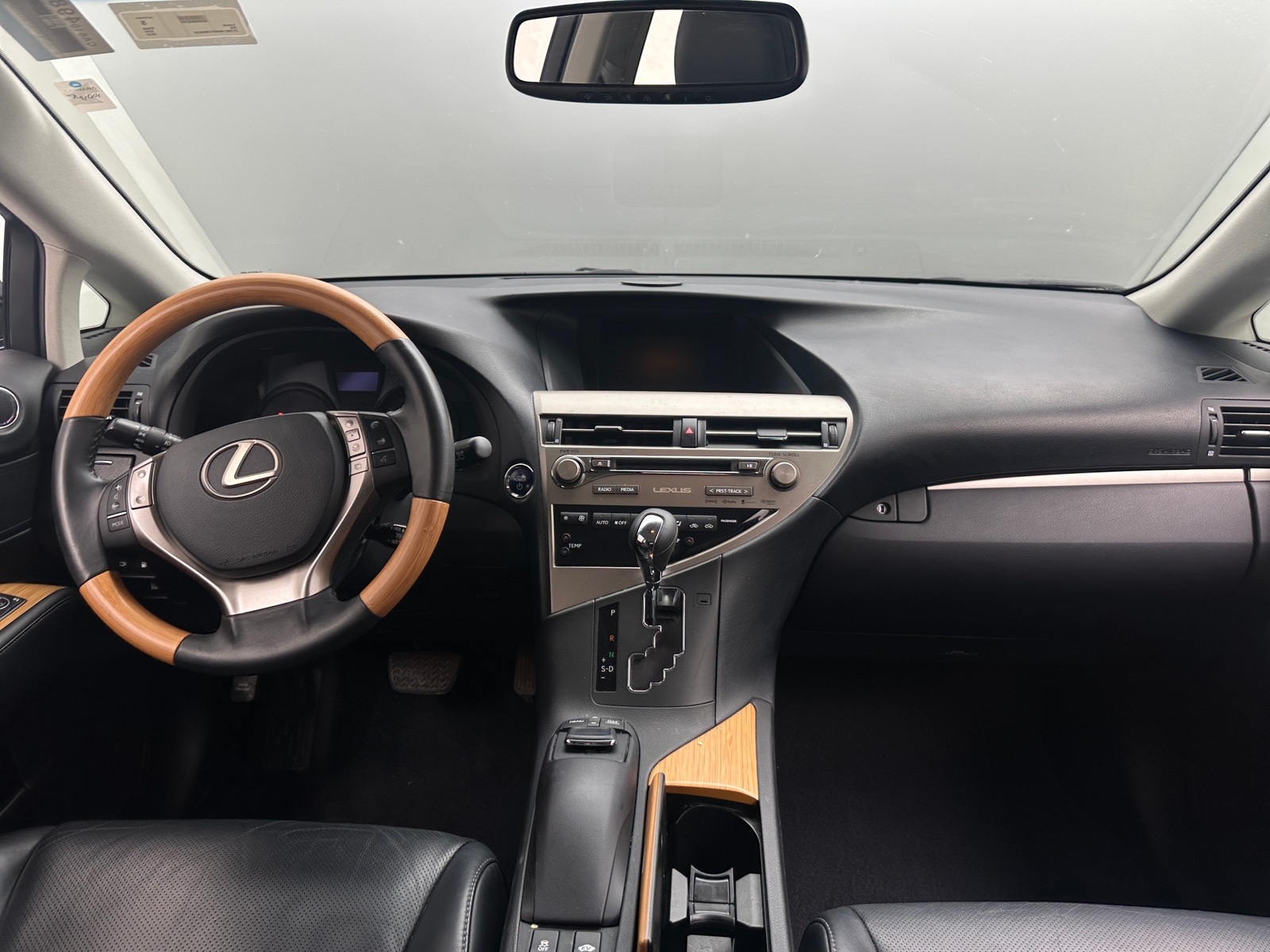 Thumbnail: 2015 Lexus RX - 2