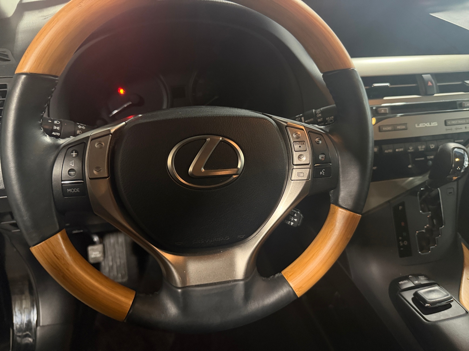 Thumbnail: 2015 Lexus RX - 4