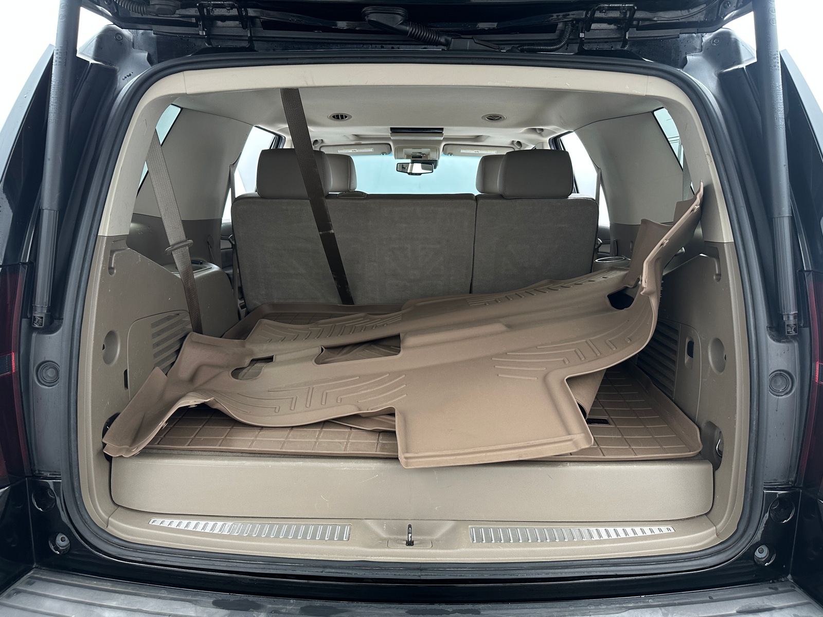 Thumbnail: 2016 Chevrolet Tahoe - 6