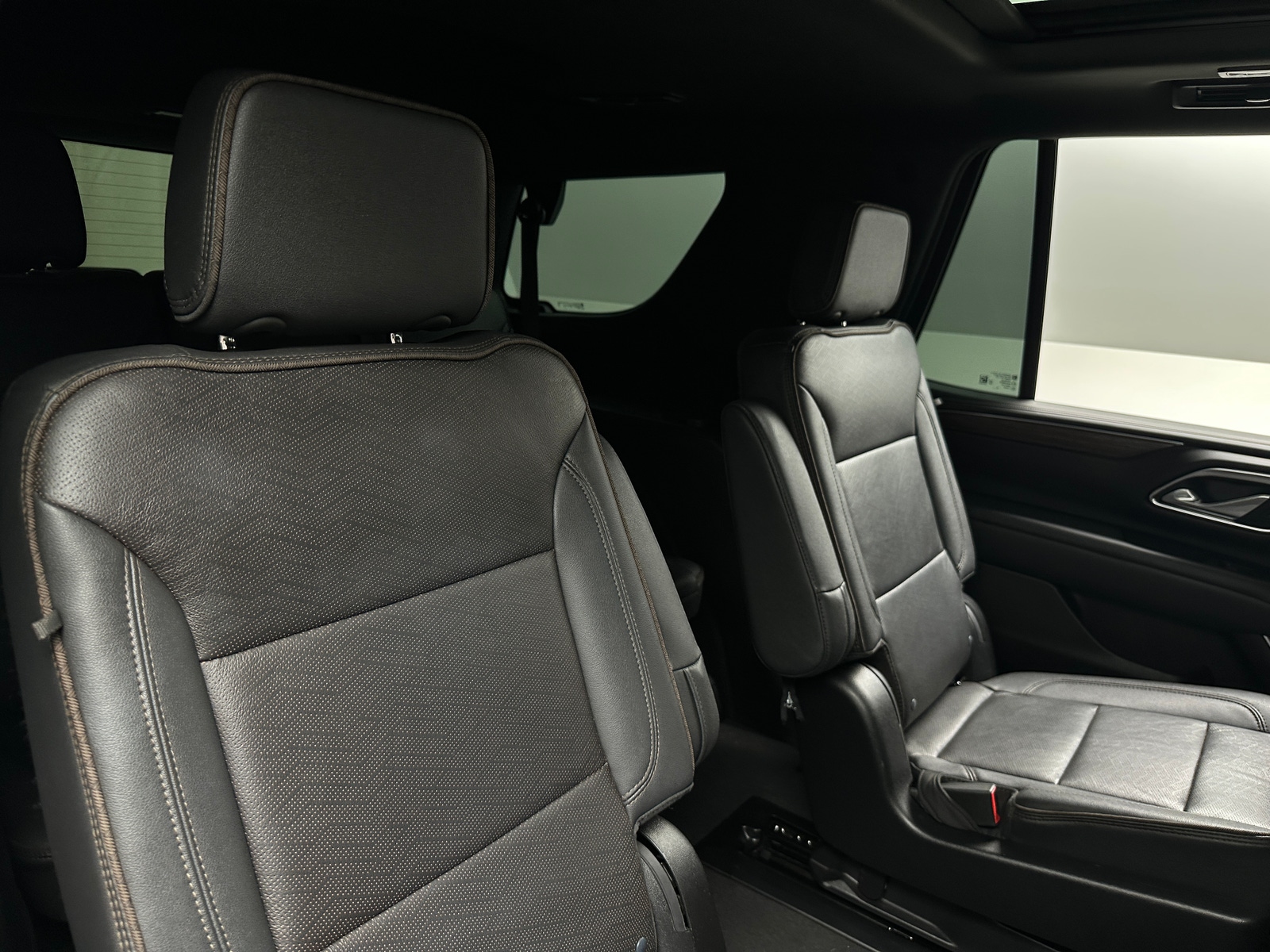 Thumbnail: 2024 Chevrolet Tahoe - 5