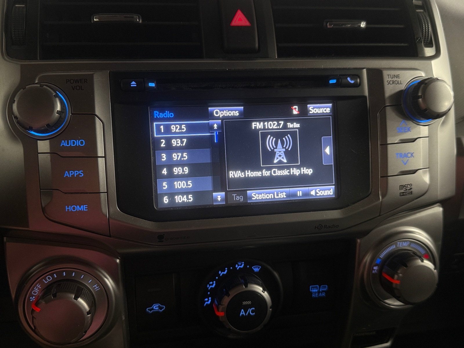 Thumbnail: 2016 Toyota 4Runner - 4
